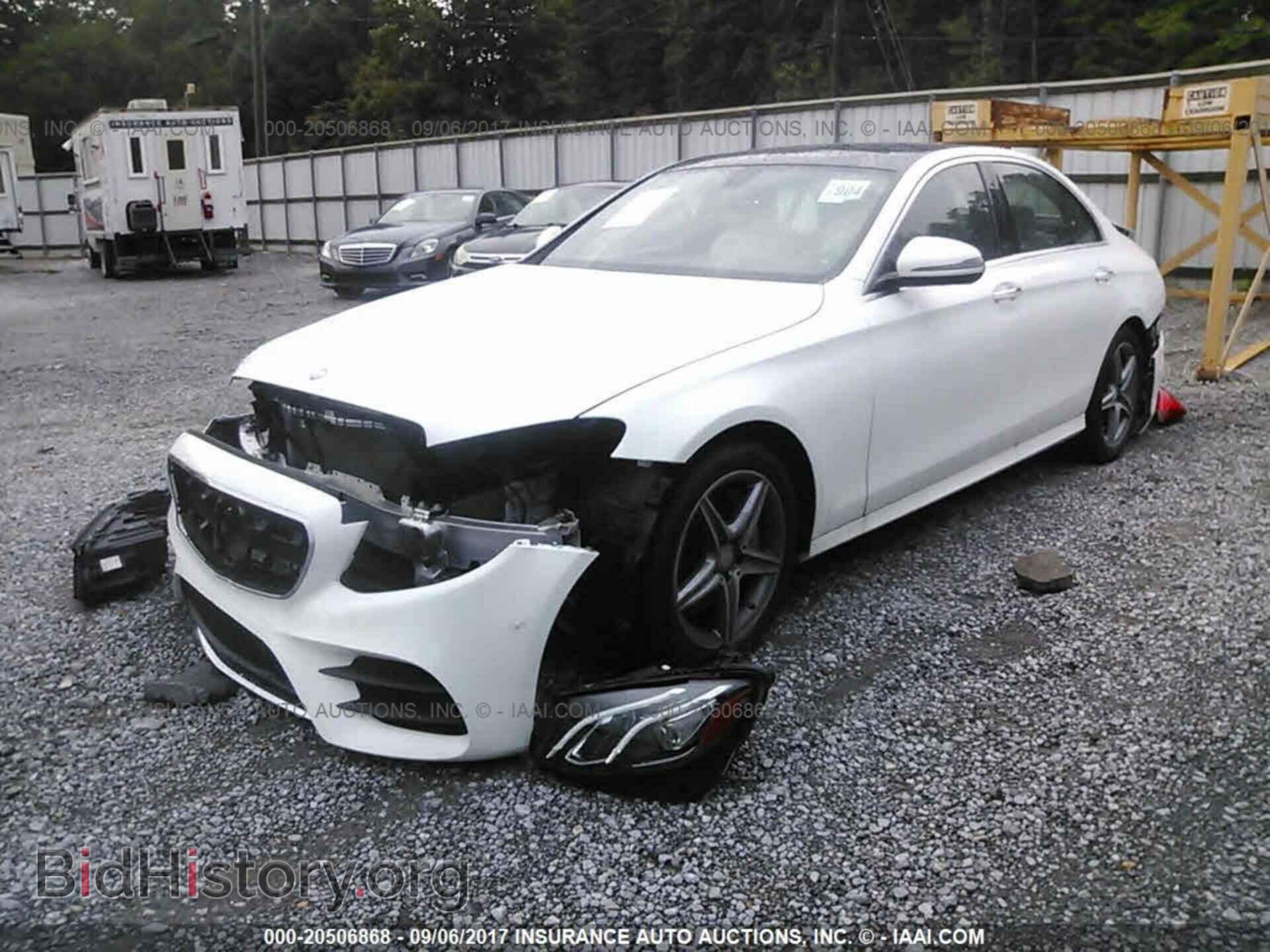 2017 Mercedes-benz E - VIN: WDDZF4JB8HA046782 - Photo 2