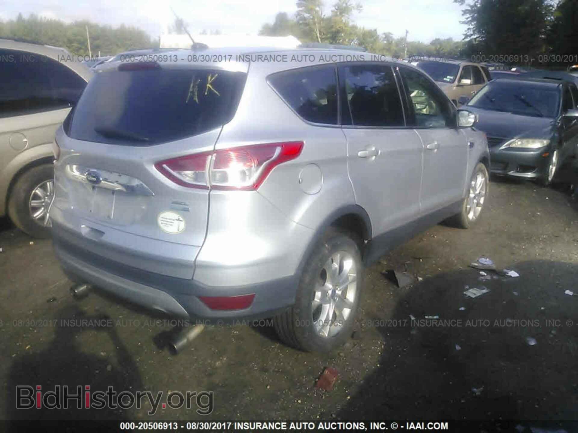 2013 Ford Escape - VIN: 1FMCU9H90DUC41088 - Photo 4