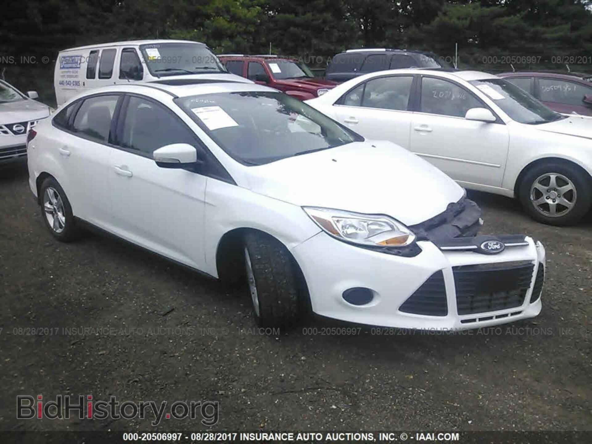 Photo 1FADP3F29EL275448 - Ford Focus 2014