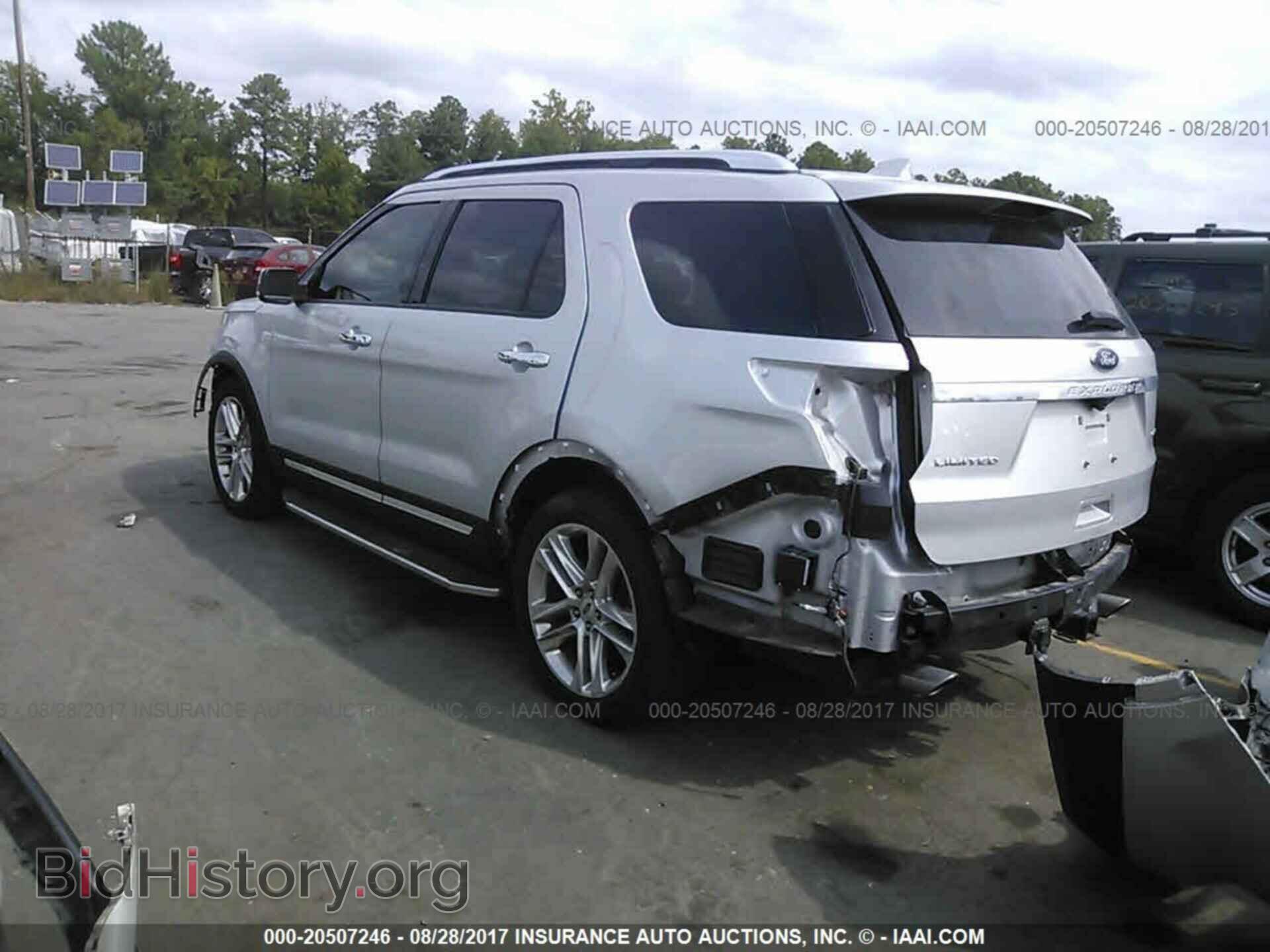 2016 Ford Explorer - VIN: 1FM5K7F85GGA05942 - Фото 3