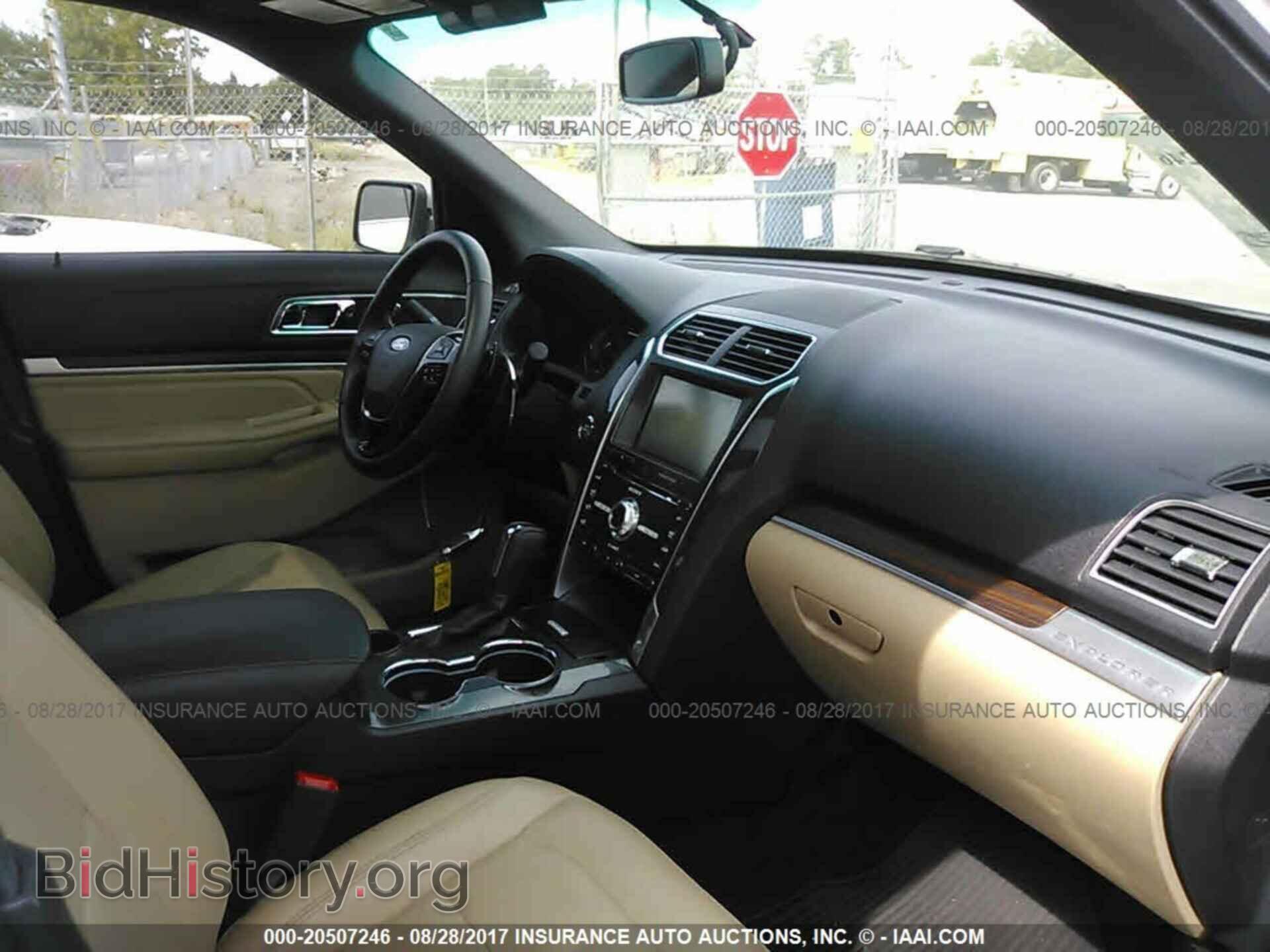 2016 Ford Explorer - VIN: 1FM5K7F85GGA05942 - Фото 5
