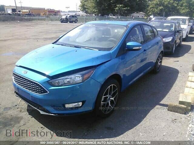 2017 Ford Focus - VIN: 1FADP3M2XHL221759 - Photo 2
