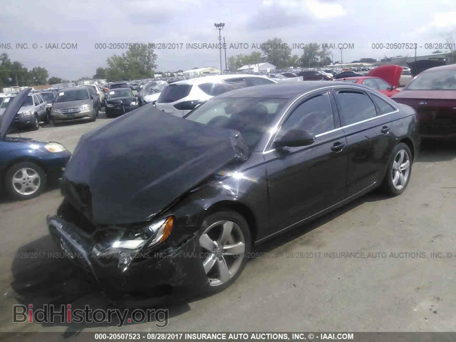 2012 Audi A6 - VIN: WAUGGAFC5CN094754 - Фото 2