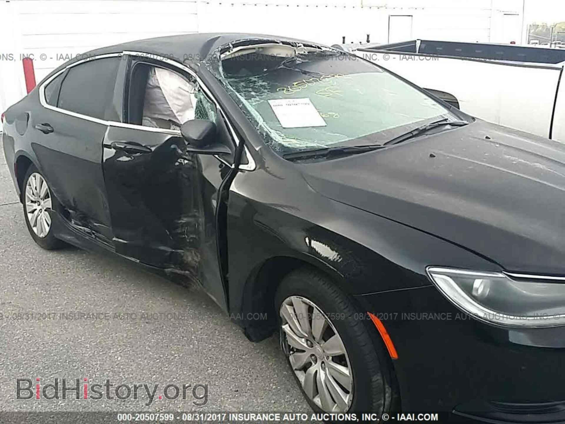 2015 Chrysler 200 - VIN: 1C3CCCFB7FN759355 - Photo 6
