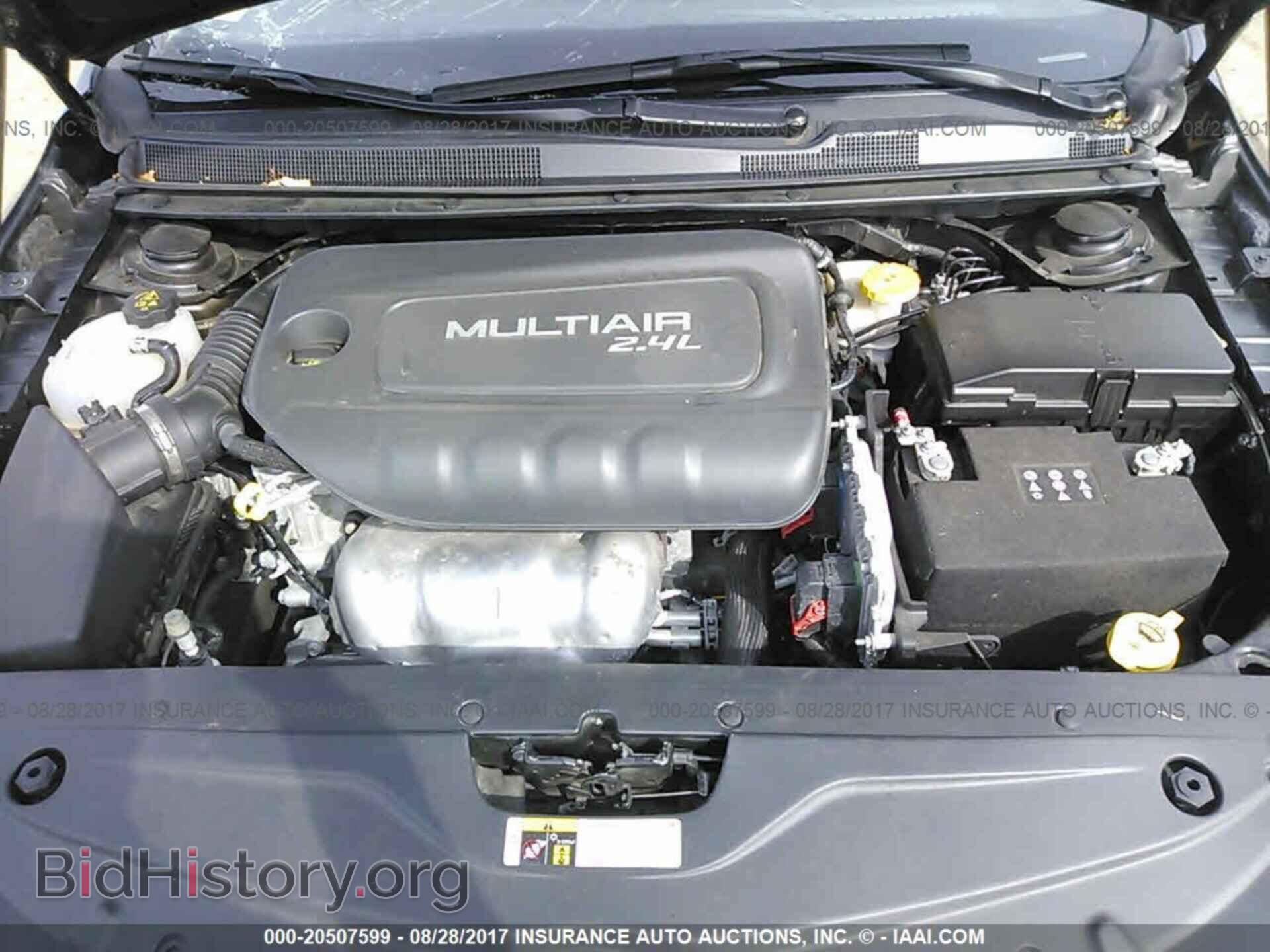 2015 Chrysler 200 - VIN: 1C3CCCFB7FN759355 - Photo 10