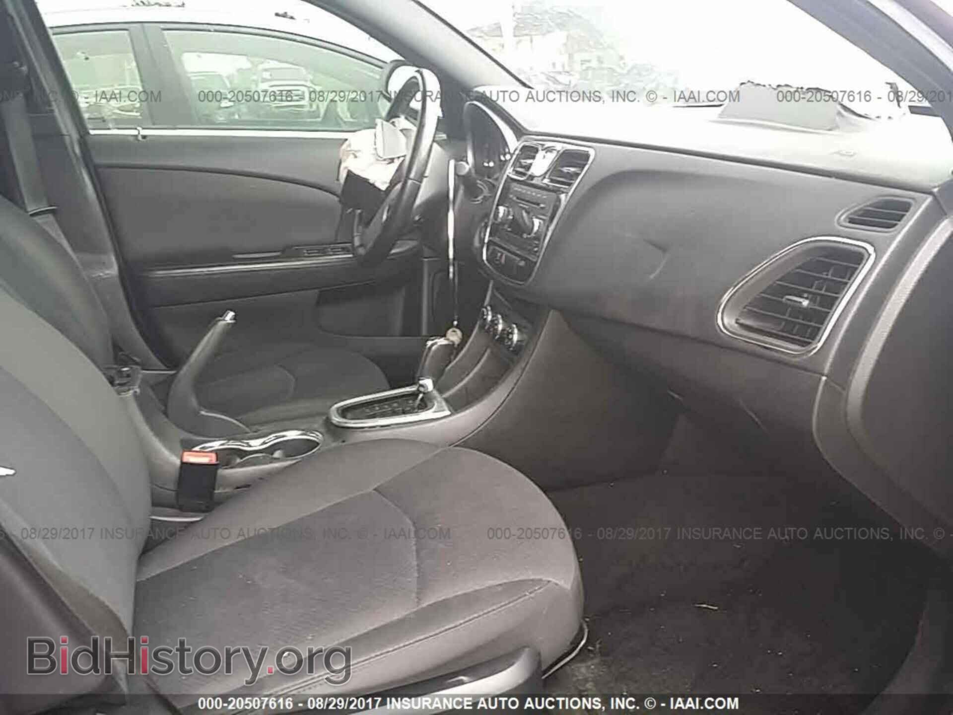 2013 Chrysler 200 - VIN: 1C3CCBBB5DN542481 - Фото 5