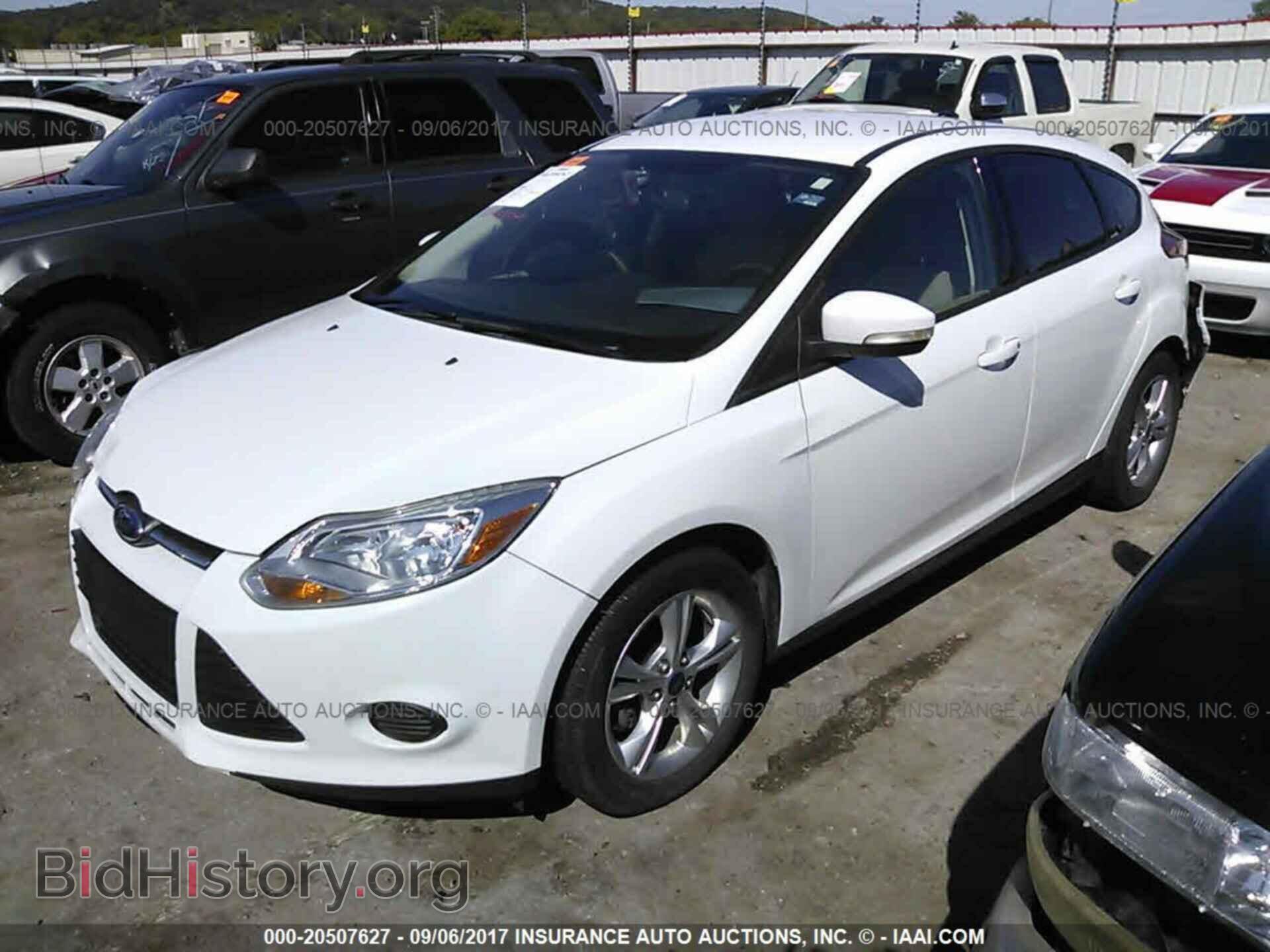 2013 Ford Focus - VIN: 1FADP3K24DL185497 - Фото 2