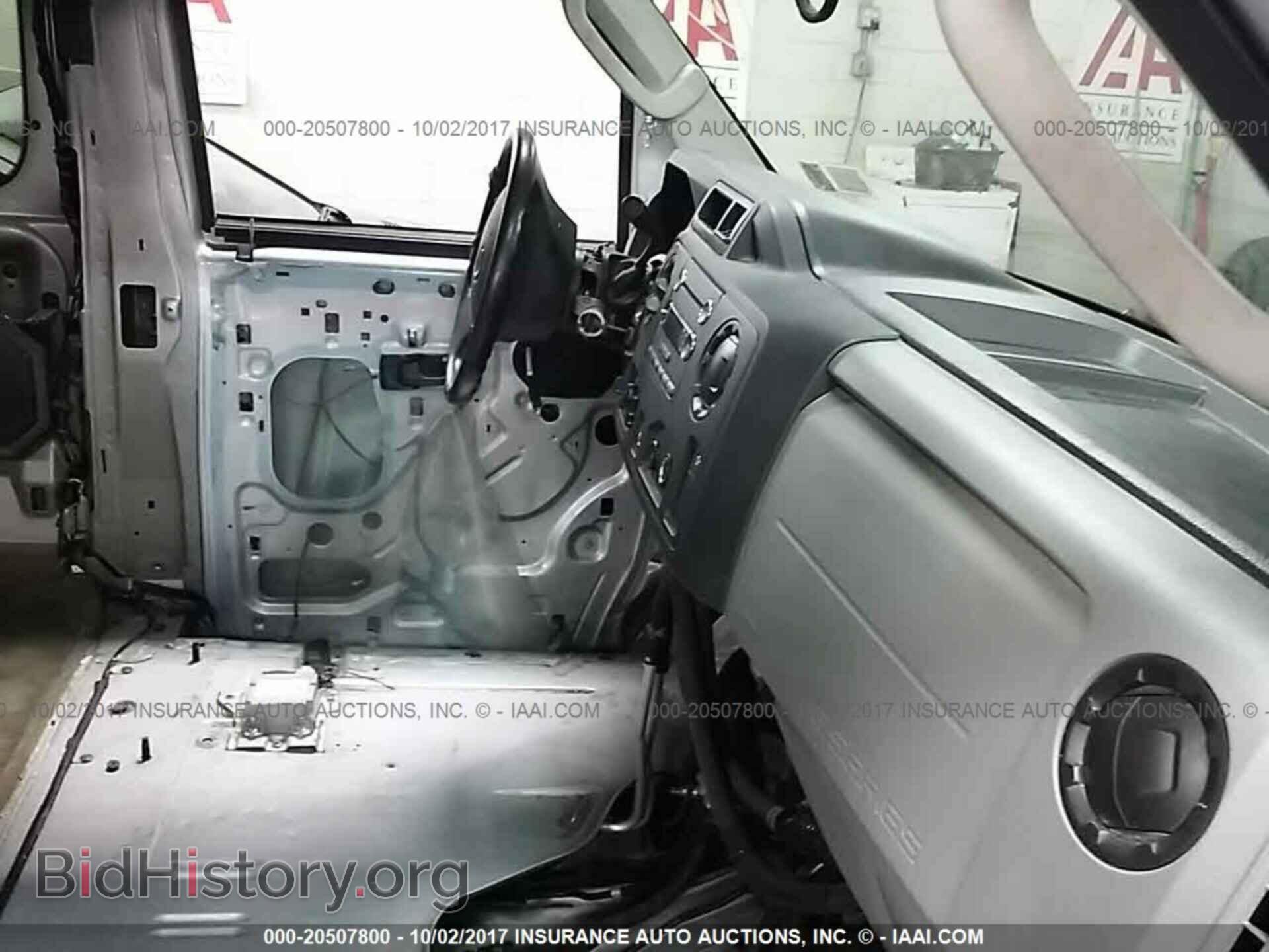 2014 Ford Econoline - VIN: 1FBSS3BL4EDA11275 - Фото 5