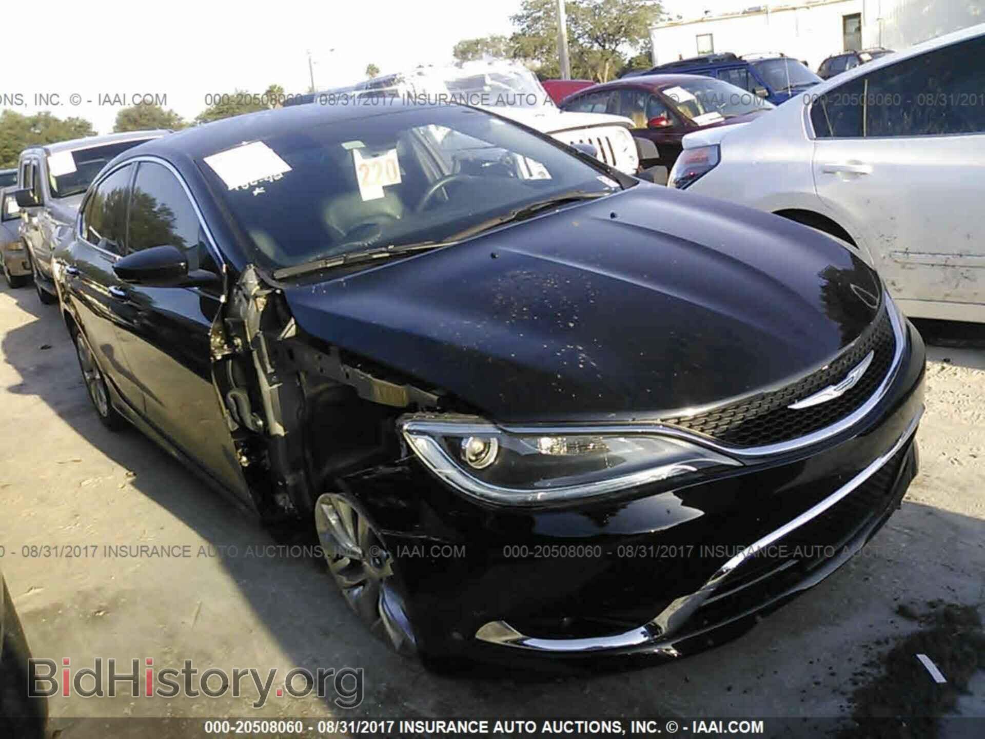 Photo 1C3CCCCB7FN710807 - Chrysler 200 2015