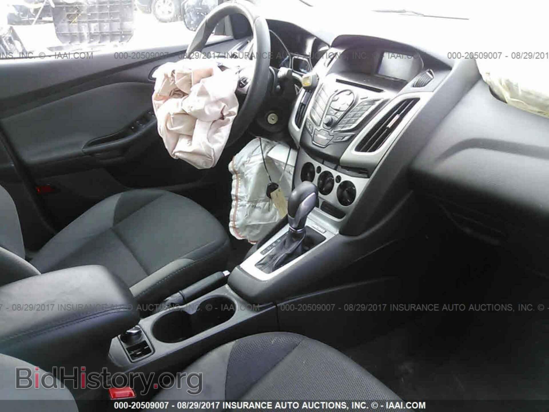 2014 Ford Focus - VIN: 1FADP3F29EL459417 - Photo 5