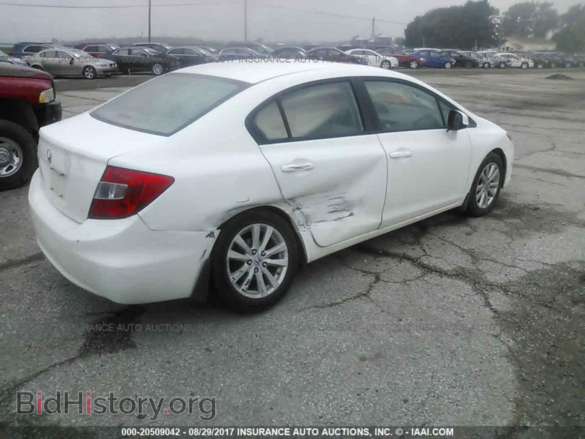 2012 Honda Civic - VIN: 19XFB2F81CE308612 - Фото 4