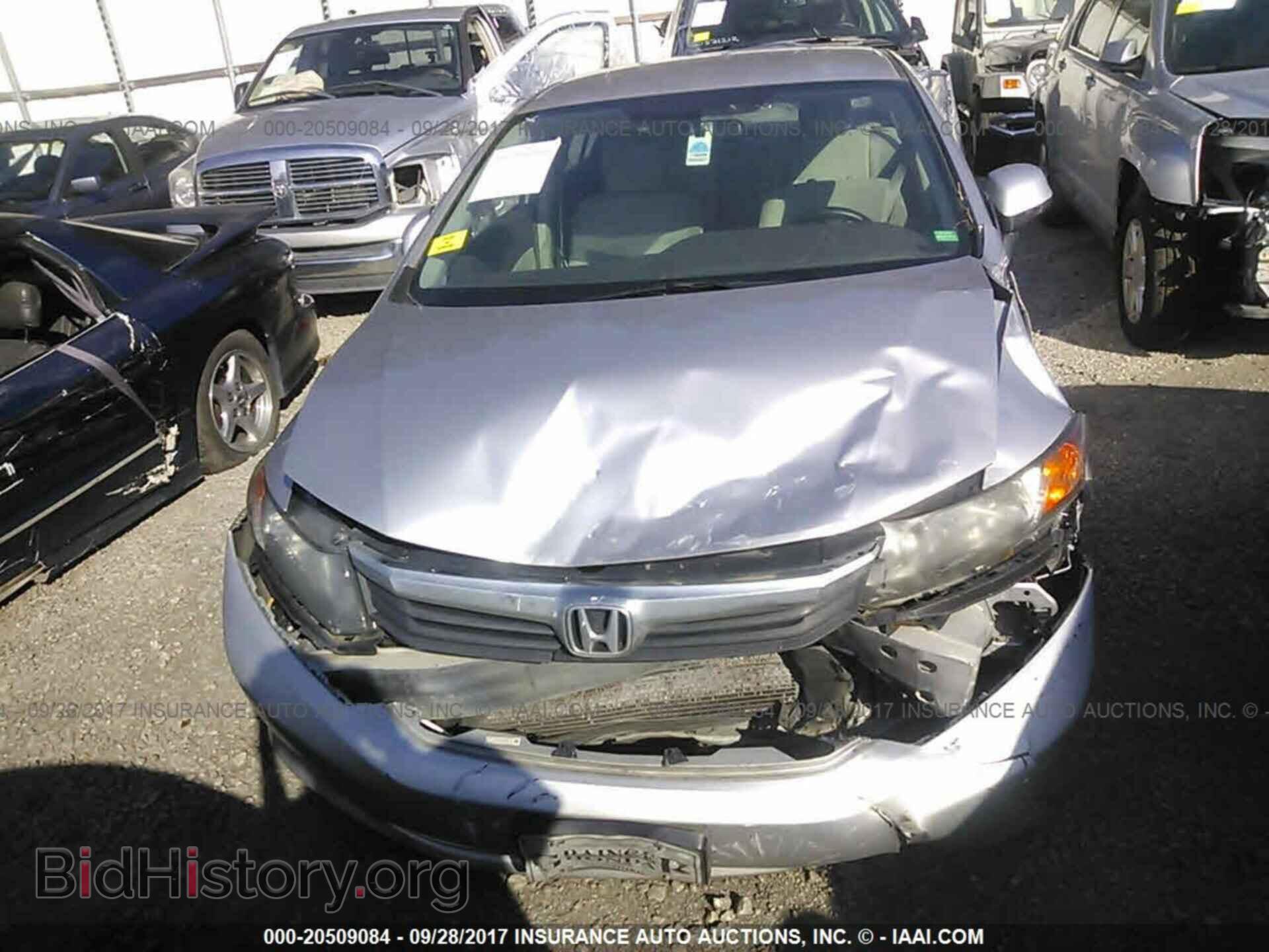 2012 Honda Civic - VIN: 19XFB2F51CE105144 - Photo 6