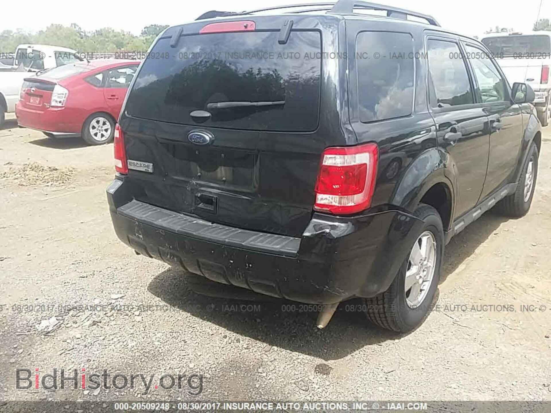 2011 Ford Escape - VIN: 1FMCU9D74BKC25070 - Фото 6