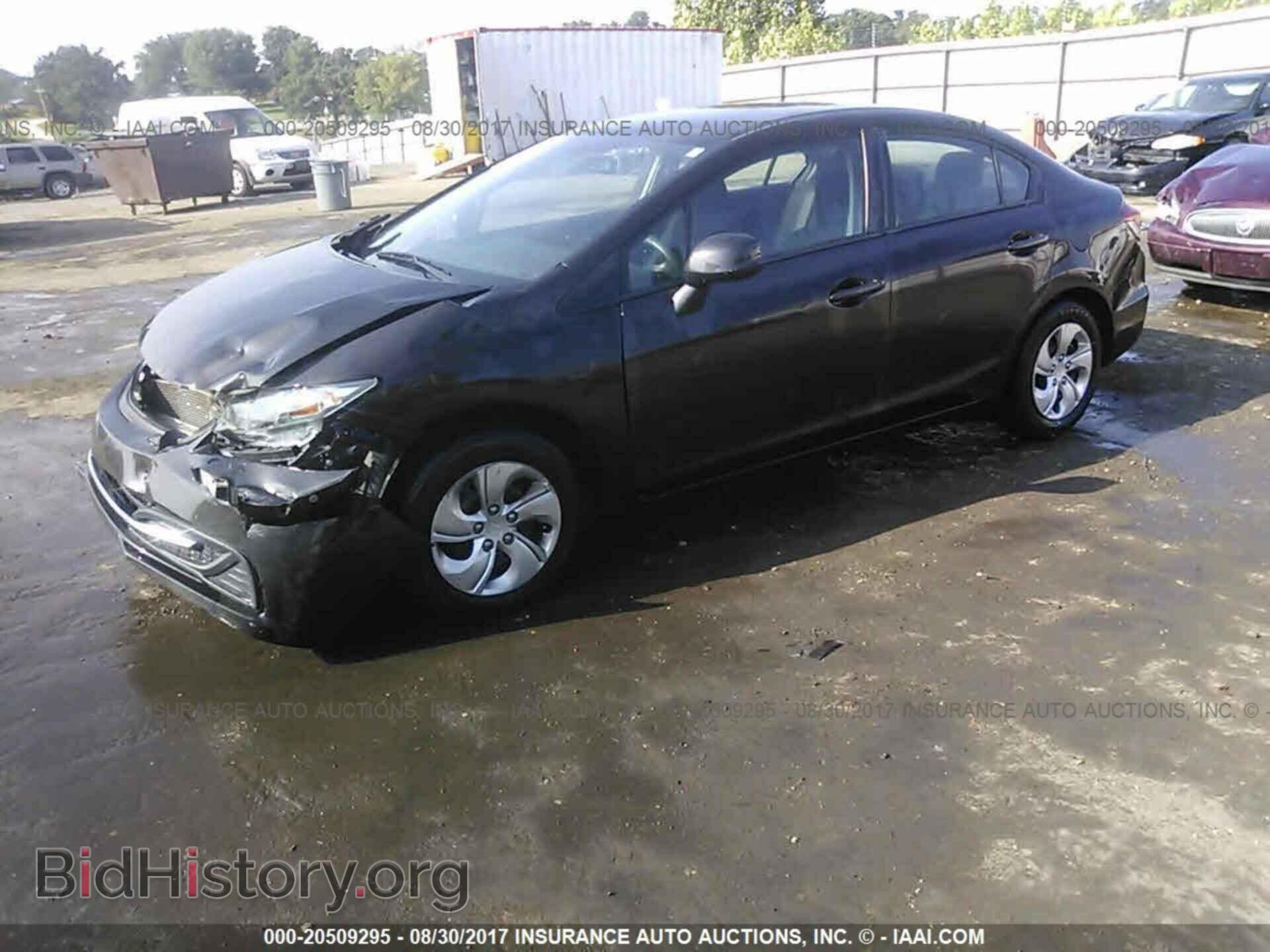 2013 Honda Civic - VIN: 2HGFB2F54DH590712 - Photo 2
