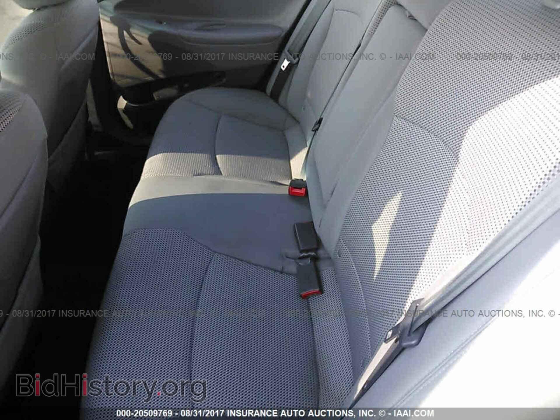 2012 Hyundai Sonata - VIN: 5NPEB4AC0CH450481 - Фото 8