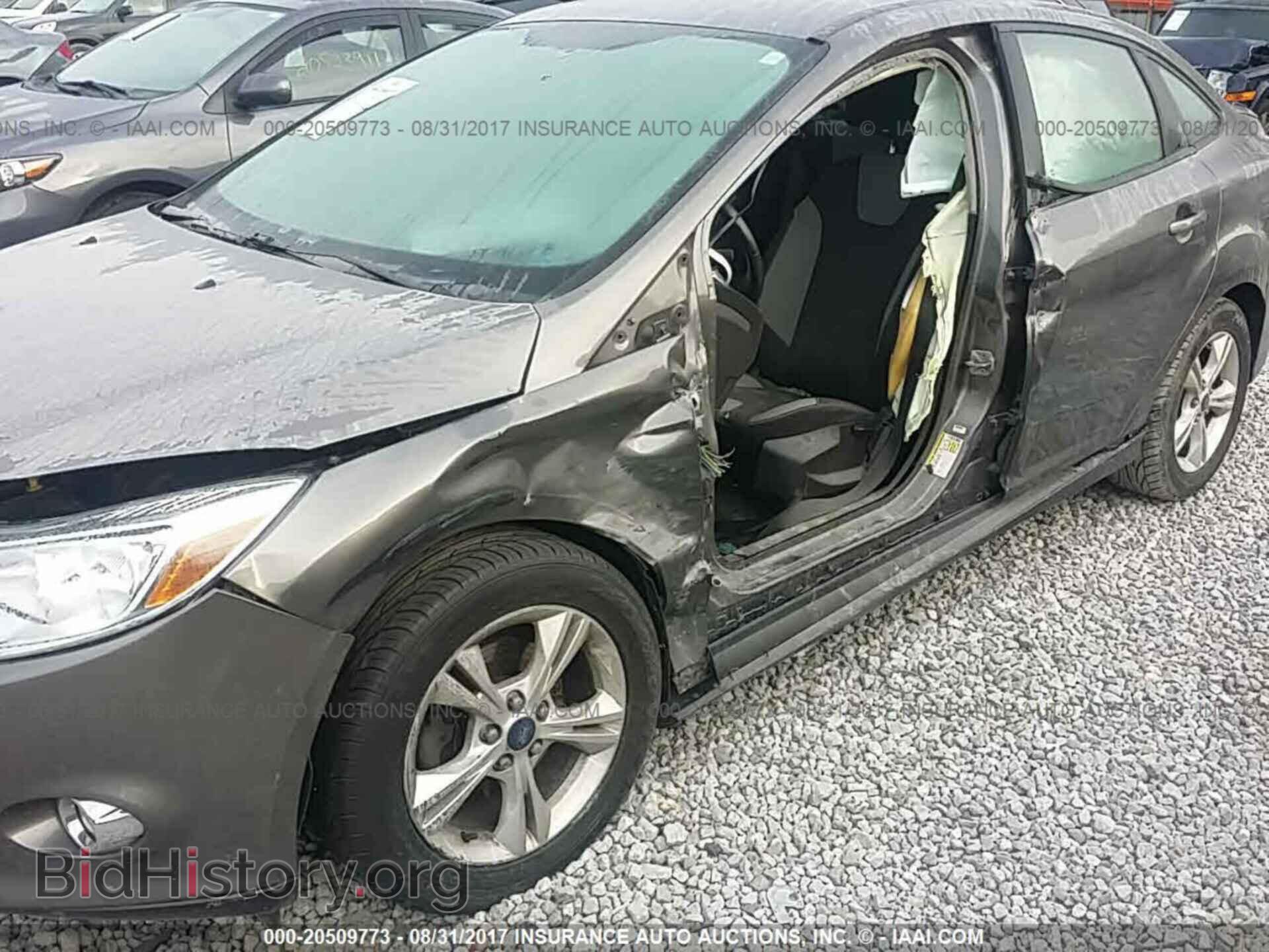 2012 Ford Focus - VIN: 1FAHP3F26CL292495 - Photo 6