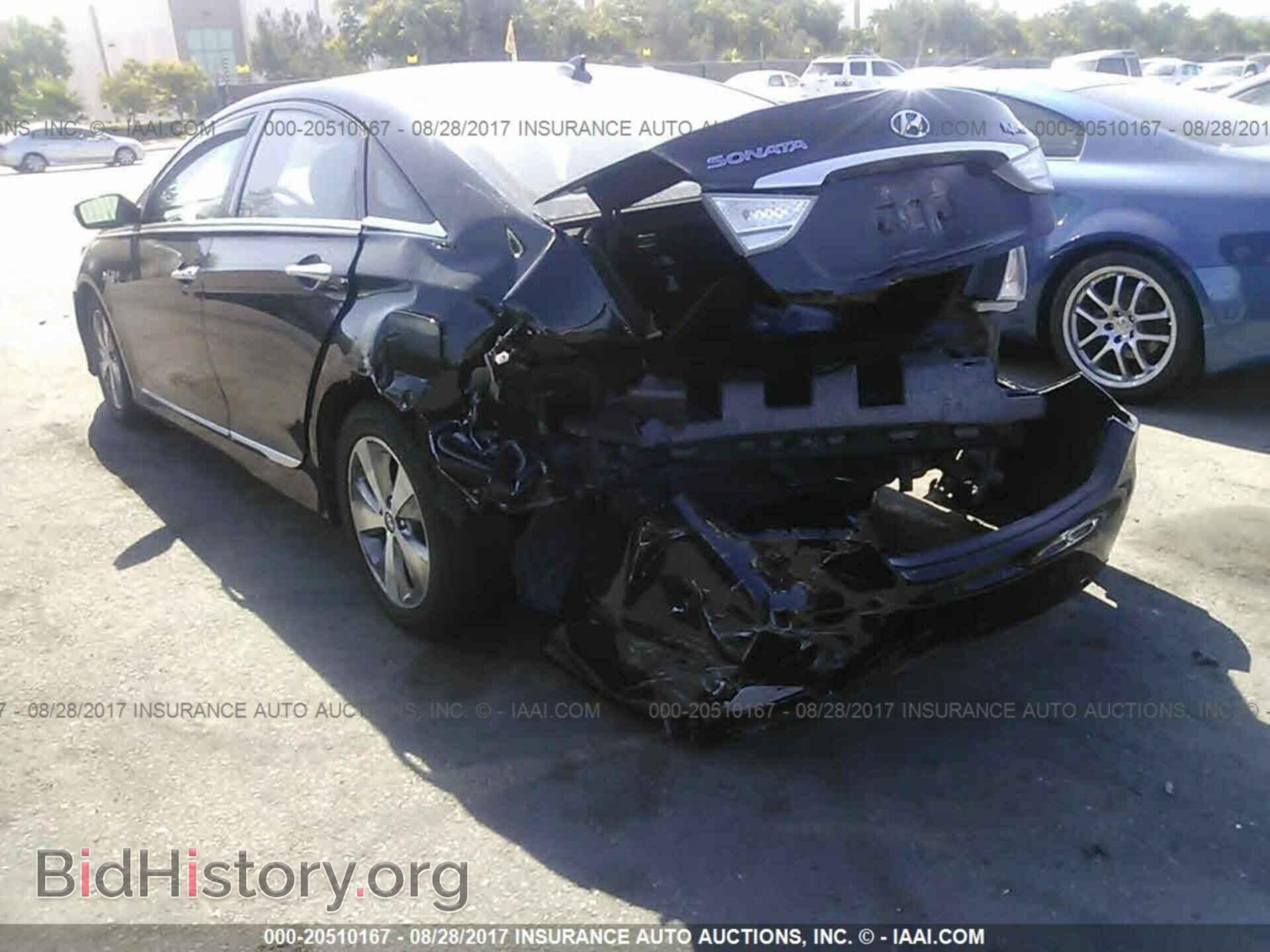 2012 Hyundai Sonata - VIN: KMHEC4A49CA061511 - Photo 3