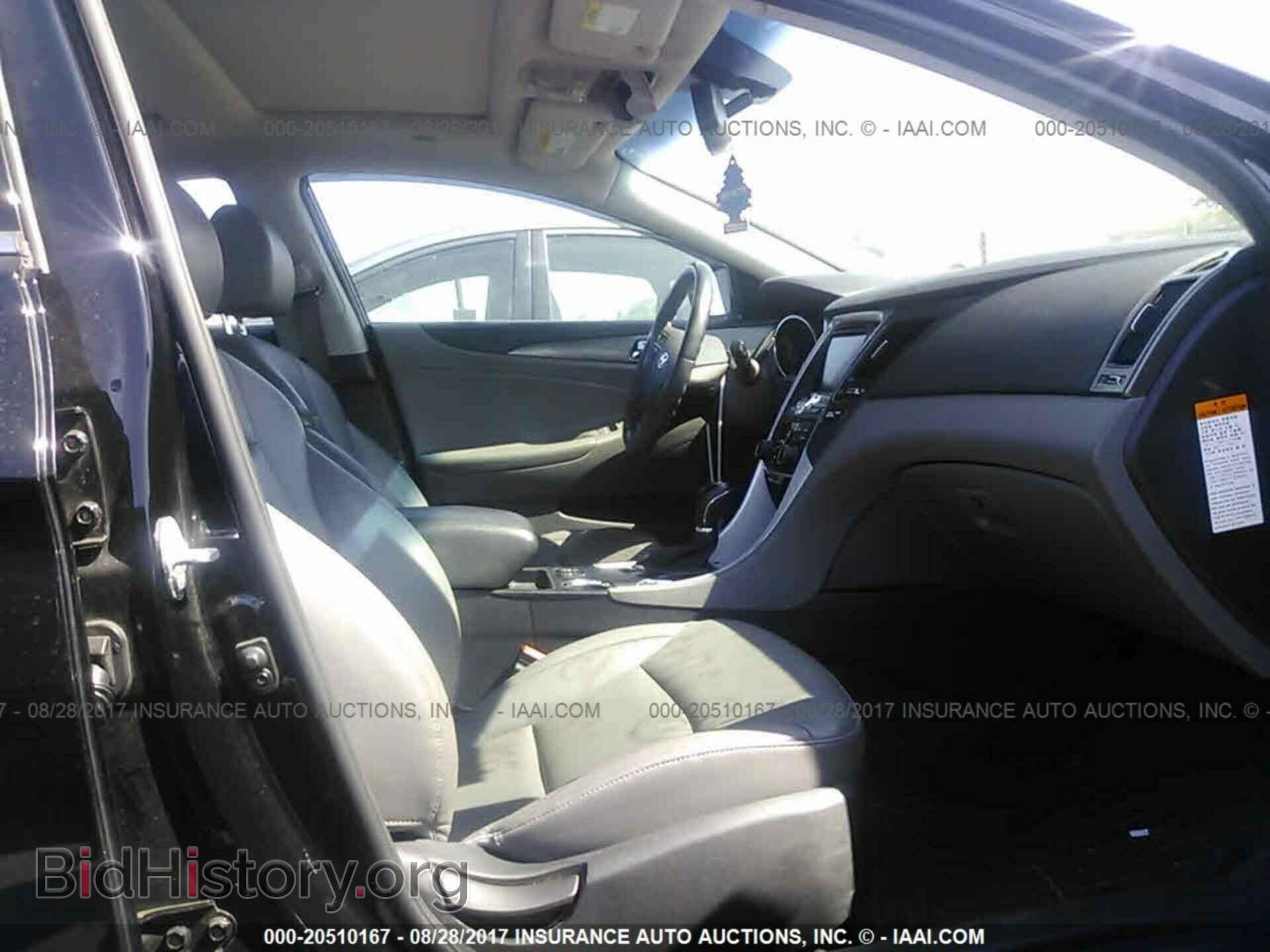 2012 Hyundai Sonata - VIN: KMHEC4A49CA061511 - Photo 5