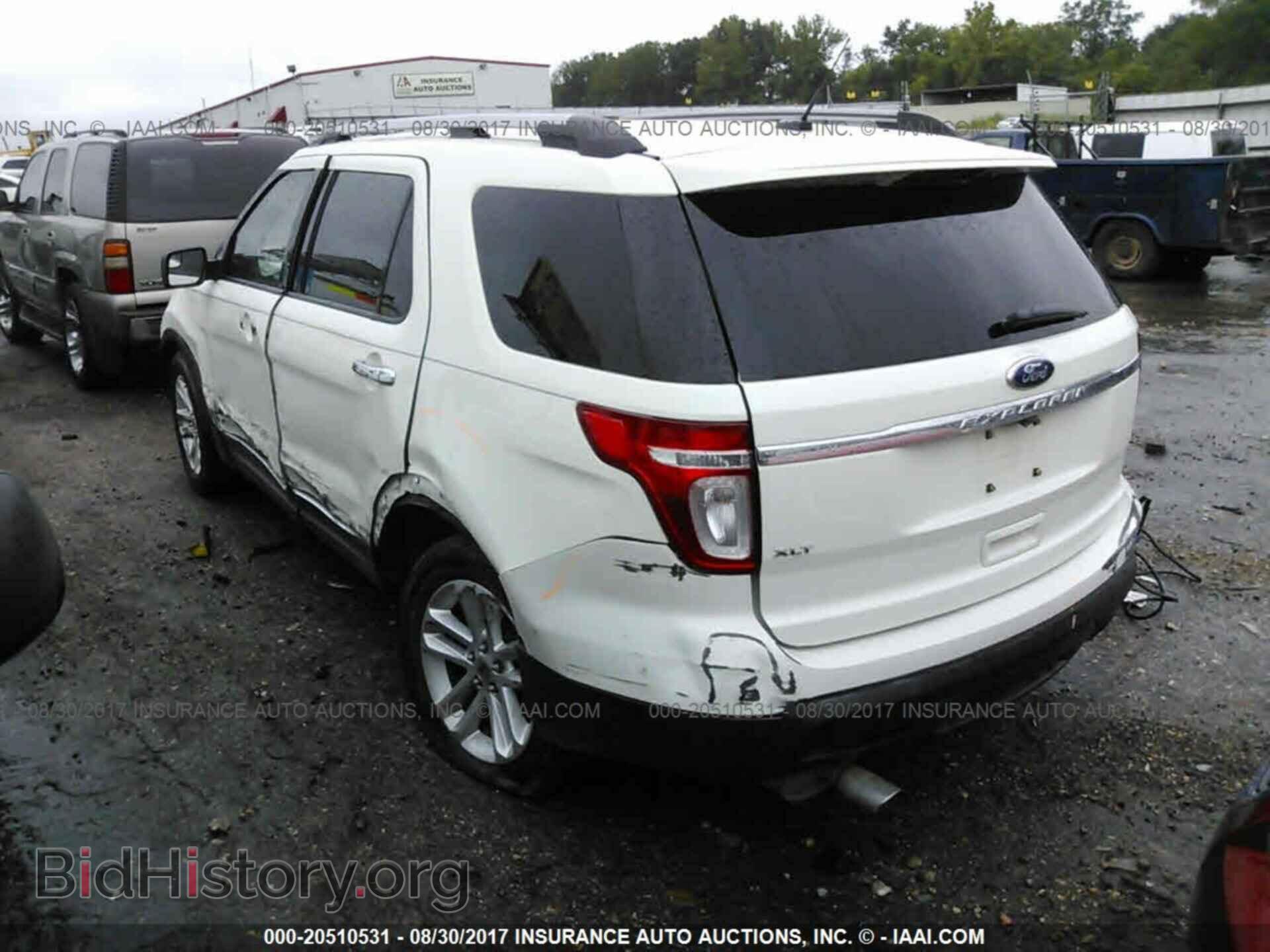 2011 Ford Explorer - VIN: 1FMHK7D86BGA90878 - Фото 3