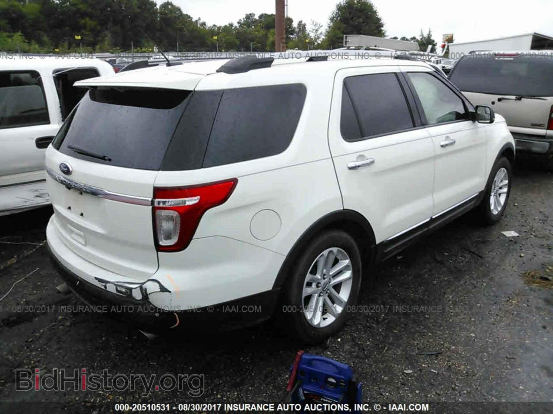2011 Ford Explorer - VIN: 1FMHK7D86BGA90878 - Фото 4