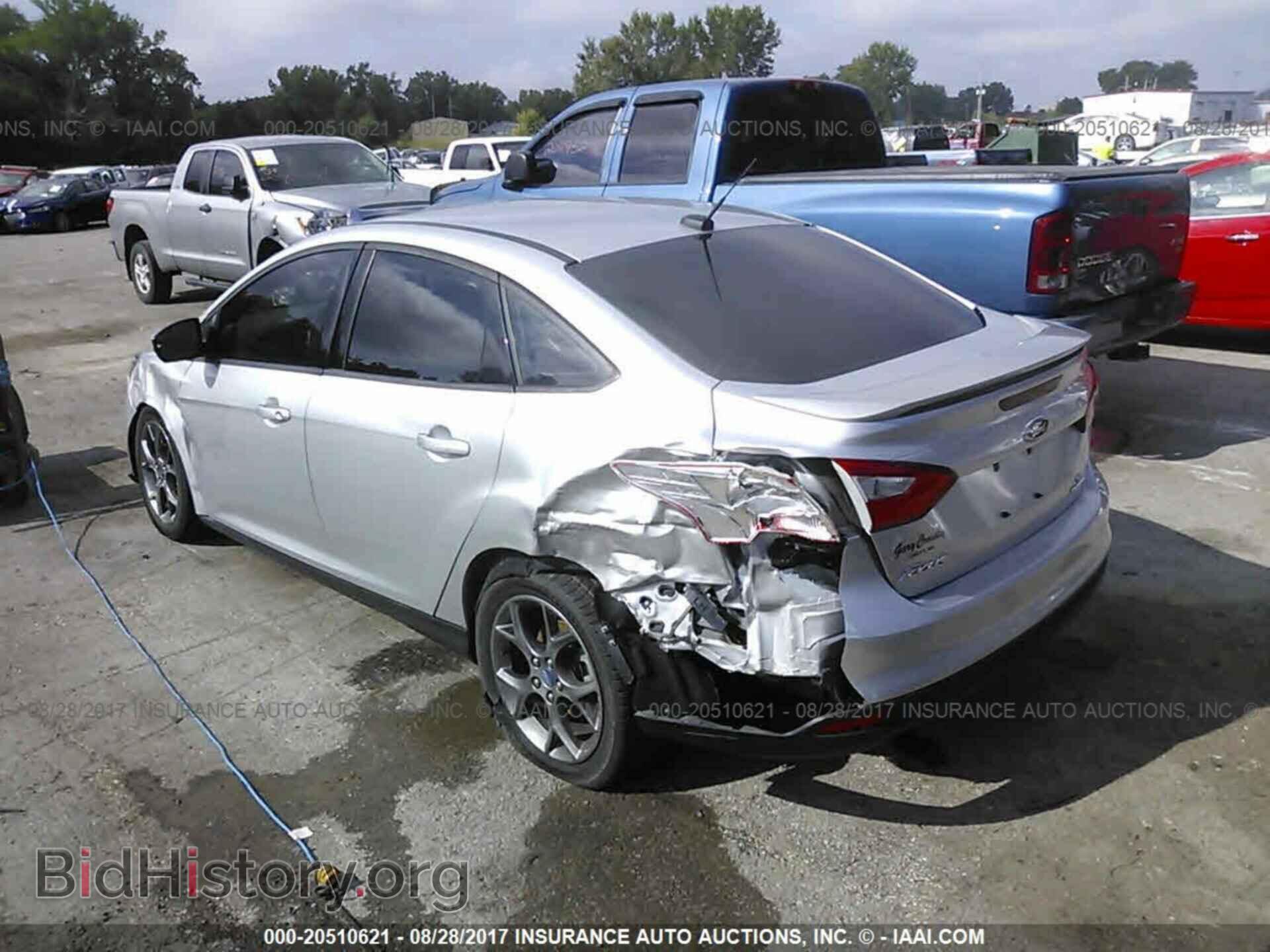 2013 Ford Focus - VIN: 1FADP3F2XDL291351 - Photo 3