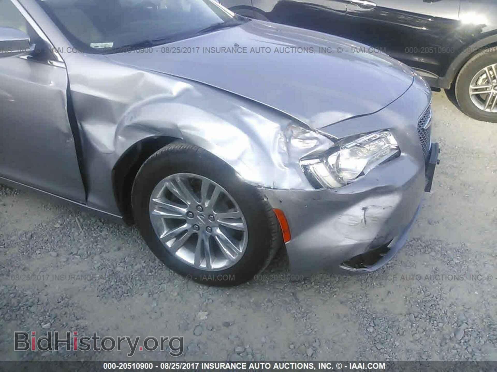 2017 Chrysler 300c - VIN: 2C3CCAEG2HH610090 - Photo 6
