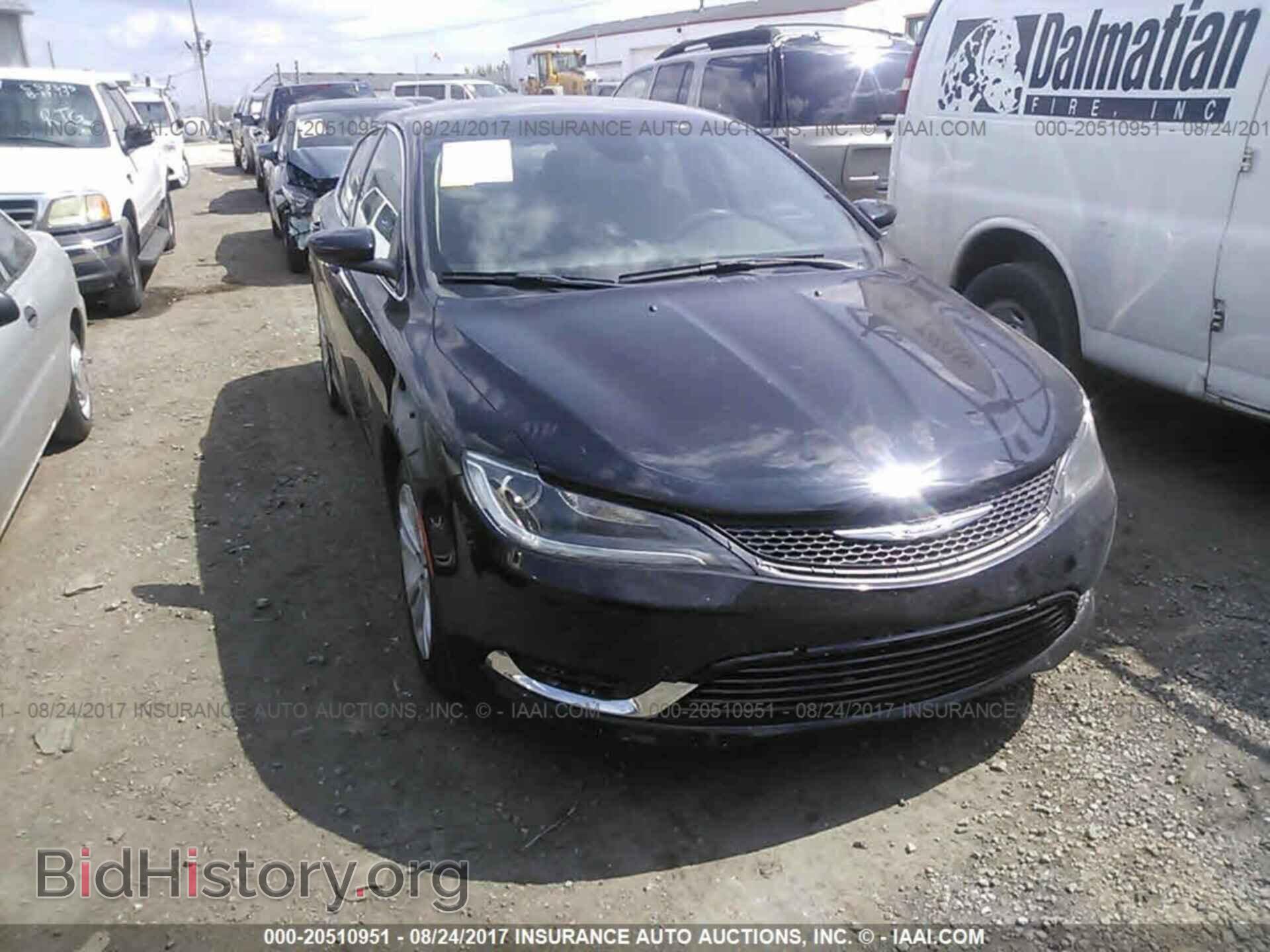 2015 Chrysler 200 - VIN: 1C3CCCAB1FN682800 - Photo 6