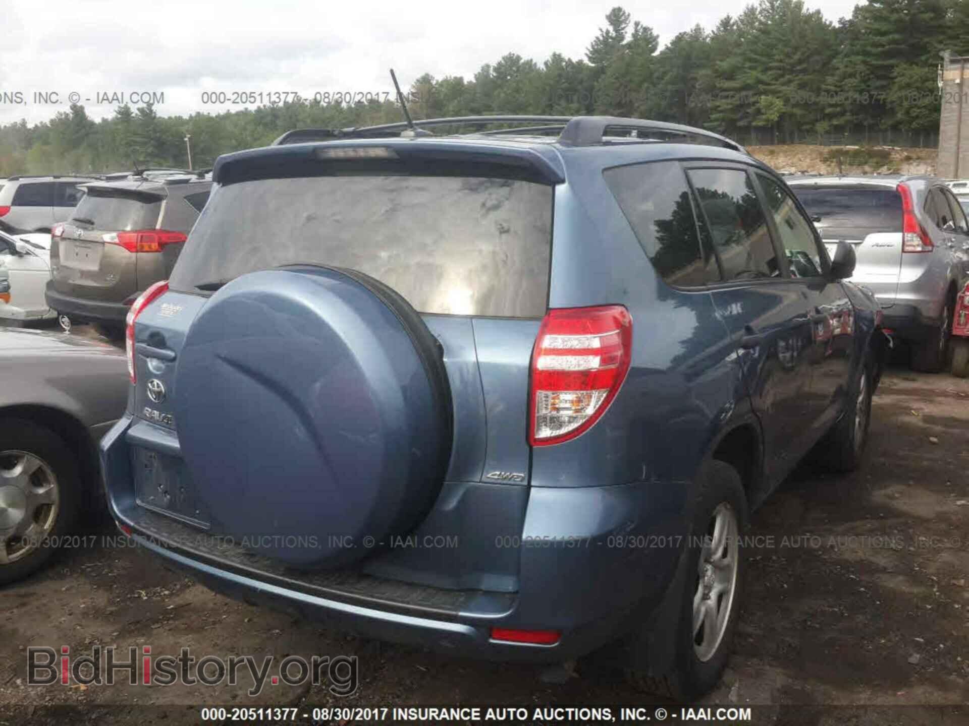 2011 Toyota Rav4 - VIN: 2T3BF4DV9BW090011 - Фото 4
