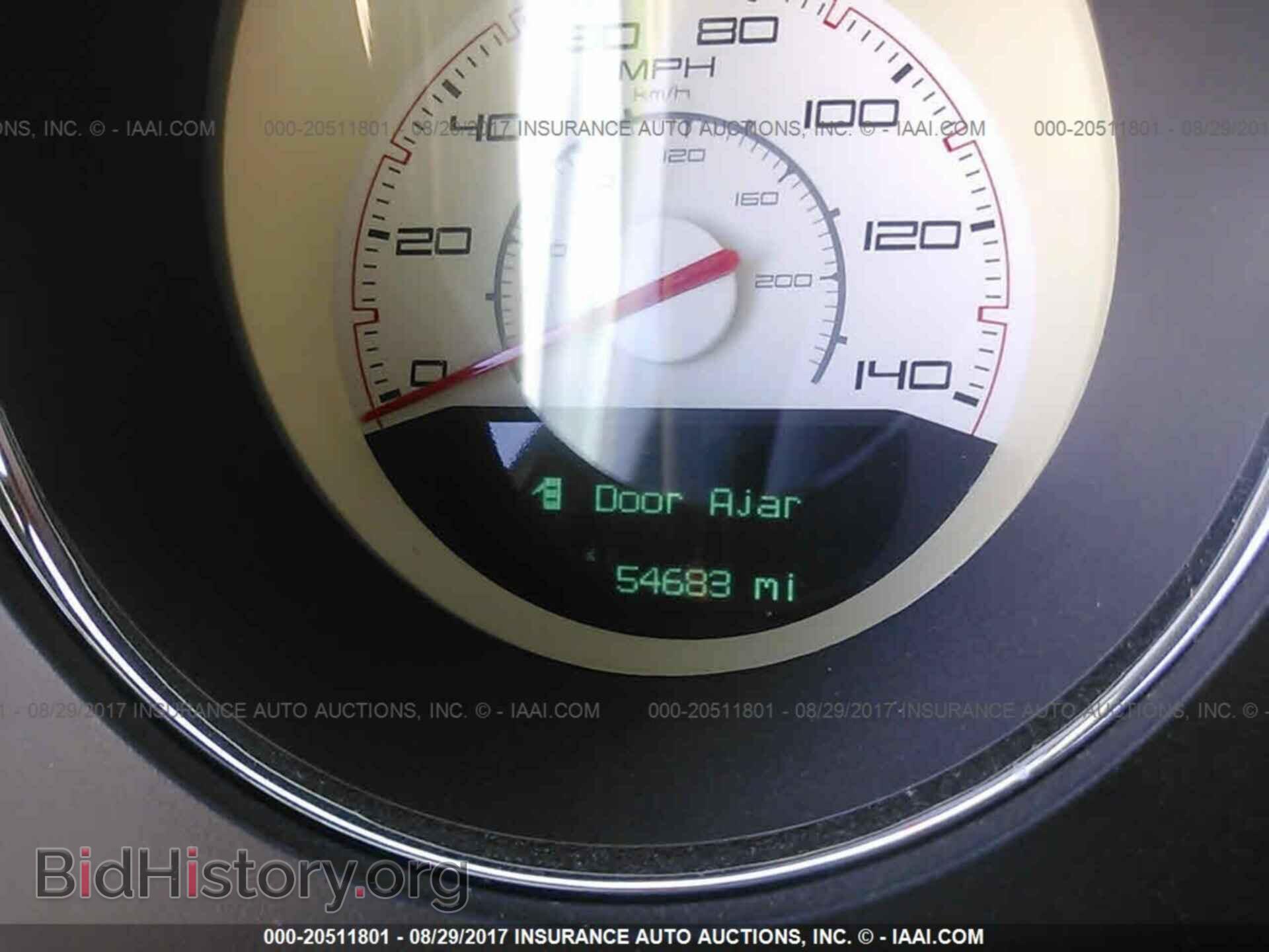 2012 Dodge Challenger - VIN: 2C3CDYAGXCH169989 - Photo 7