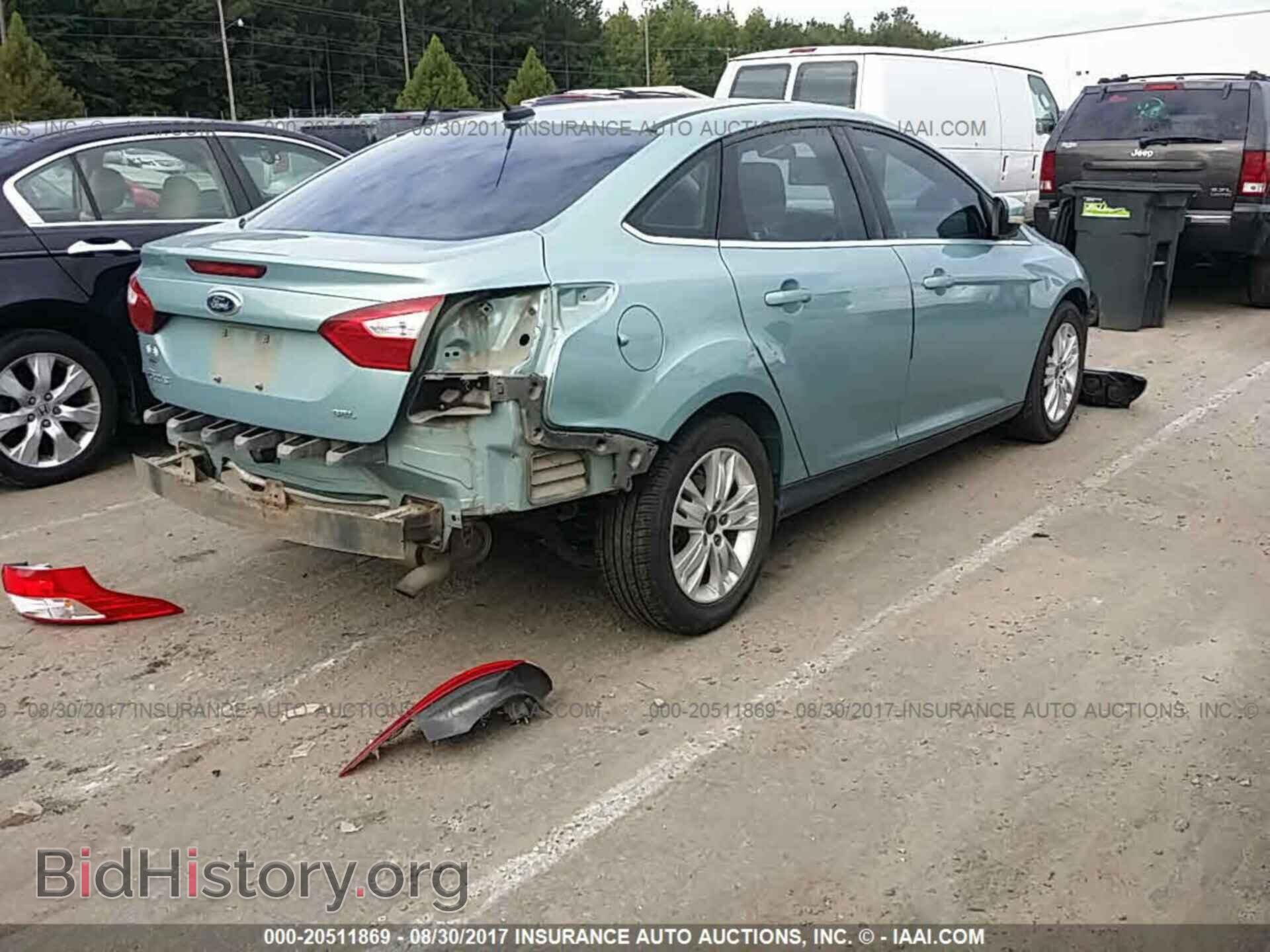 2012 Ford Focus - VIN: 1FAHP3H2XCL363145 - Photo 4