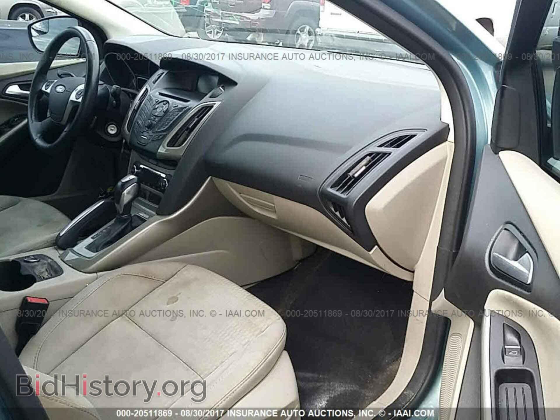 2012 Ford Focus - VIN: 1FAHP3H2XCL363145 - Photo 5