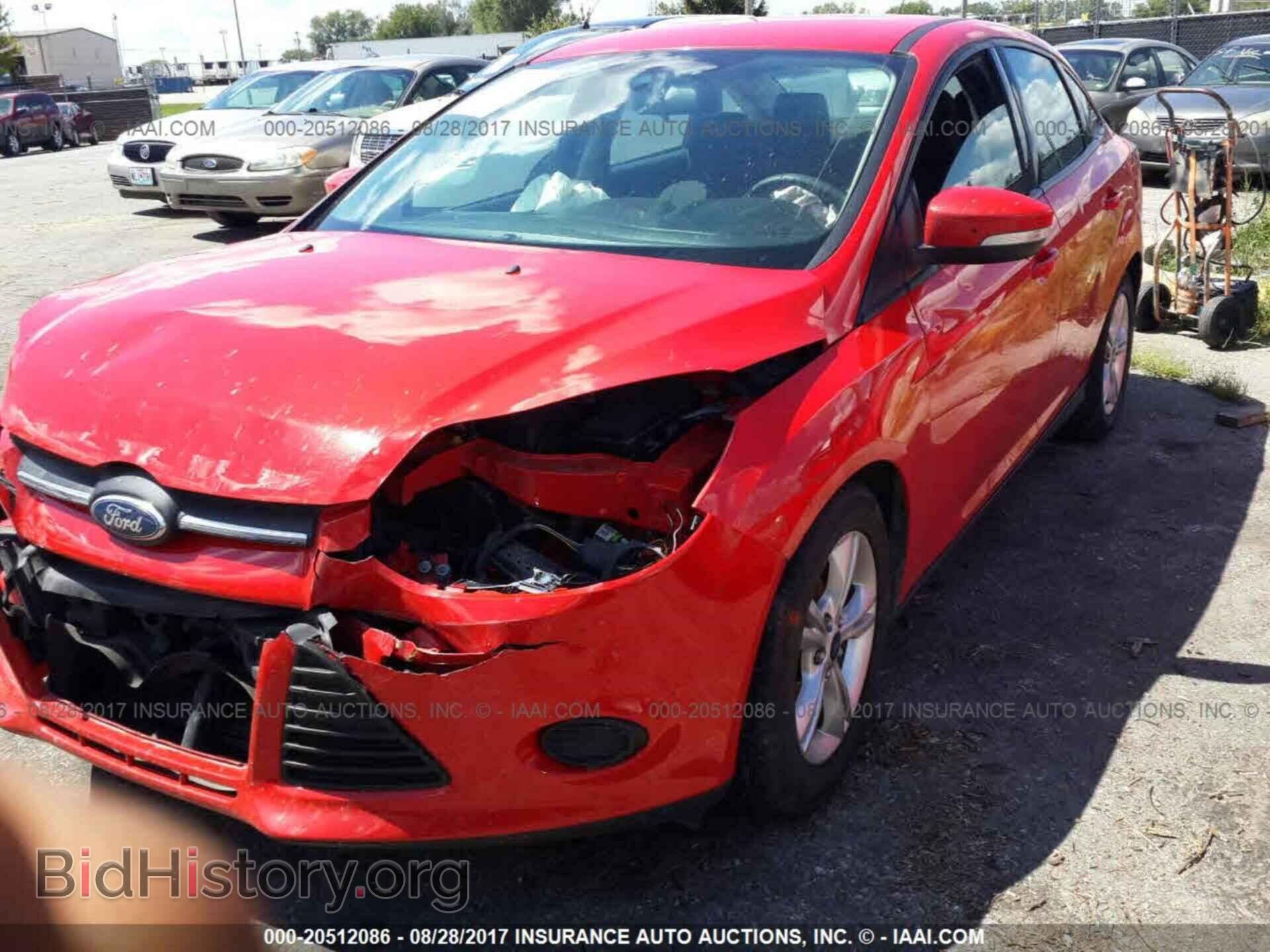 2014 Ford Focus - VIN: 1FADP3F22EL362916 - Photo 2