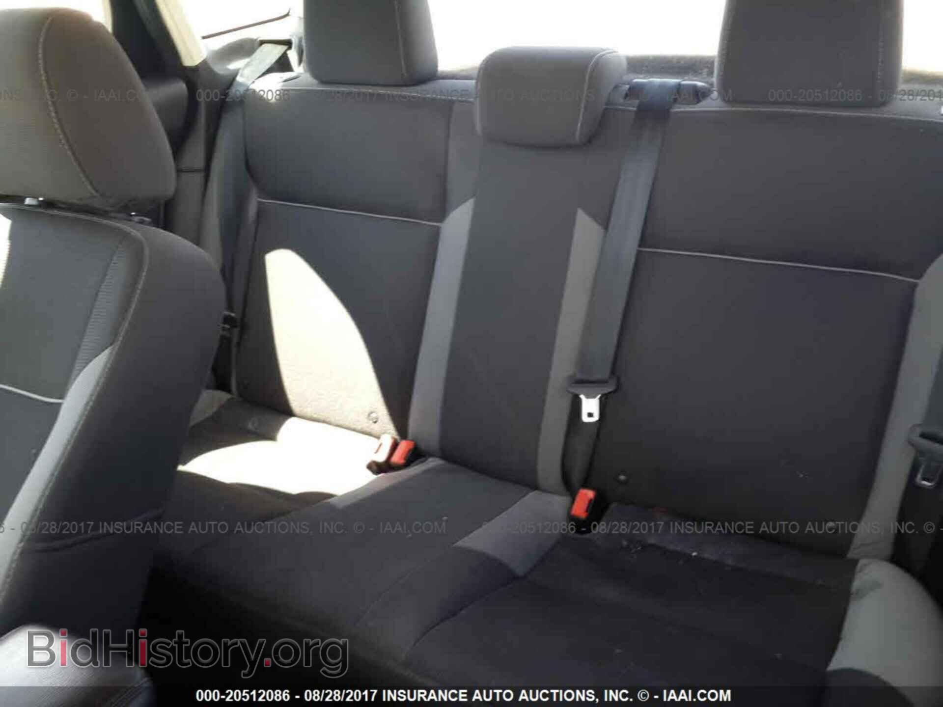 2014 Ford Focus - VIN: 1FADP3F22EL362916 - Photo 8
