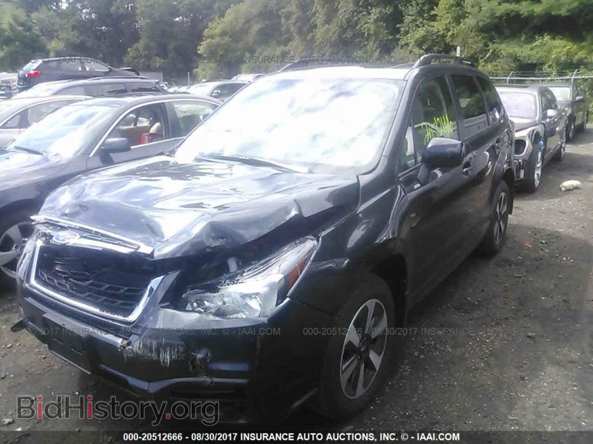 2018 Subaru Forester - VIN: JF2SJAEC5JH410201 - Photo 2