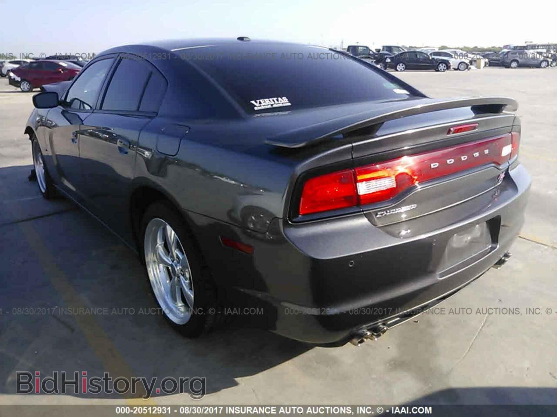 2013 Dodge Charger - VIN: 2C3CDXCT3DH557605 - Photo 3