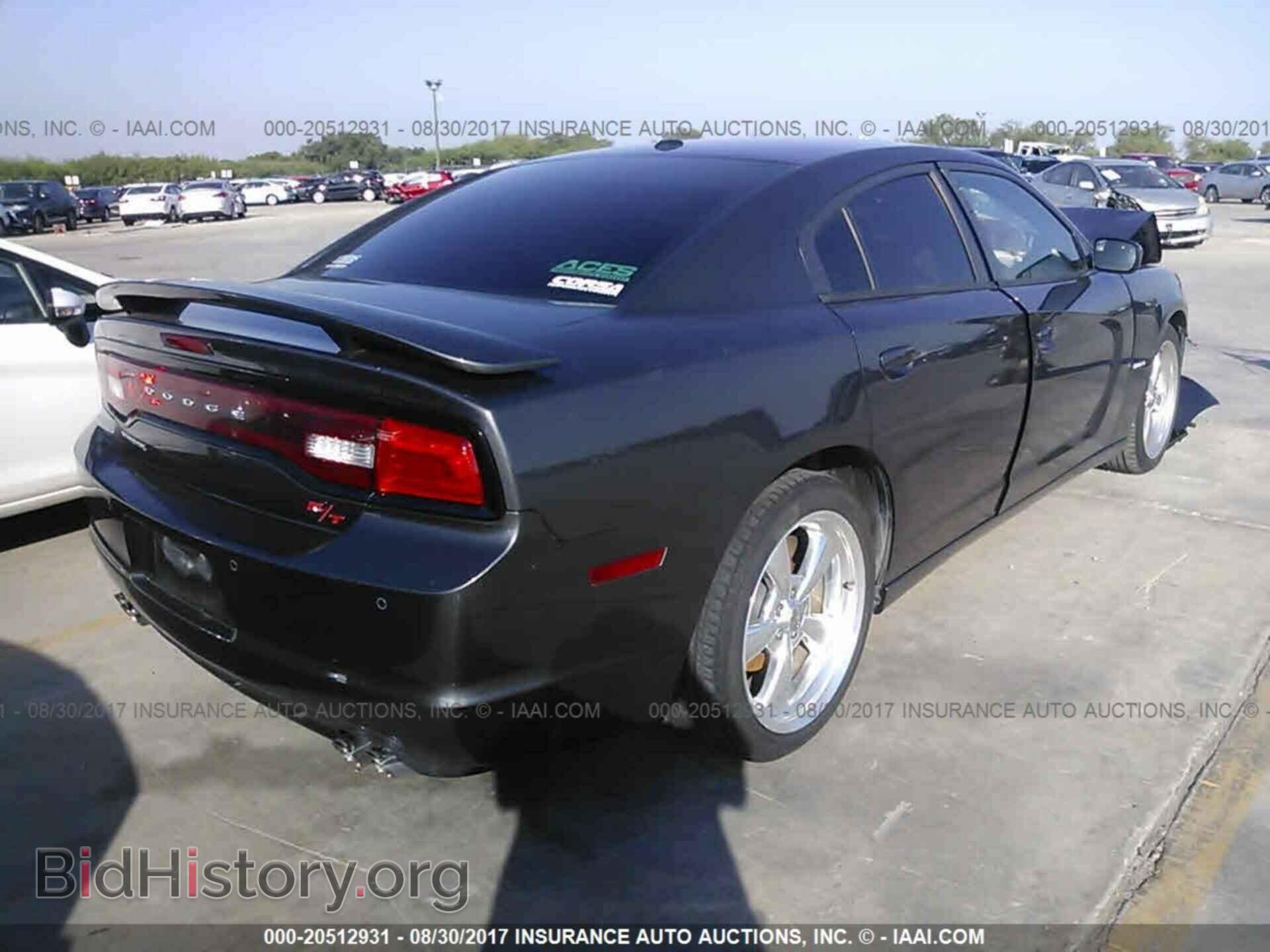 2013 Dodge Charger - VIN: 2C3CDXCT3DH557605 - Photo 4