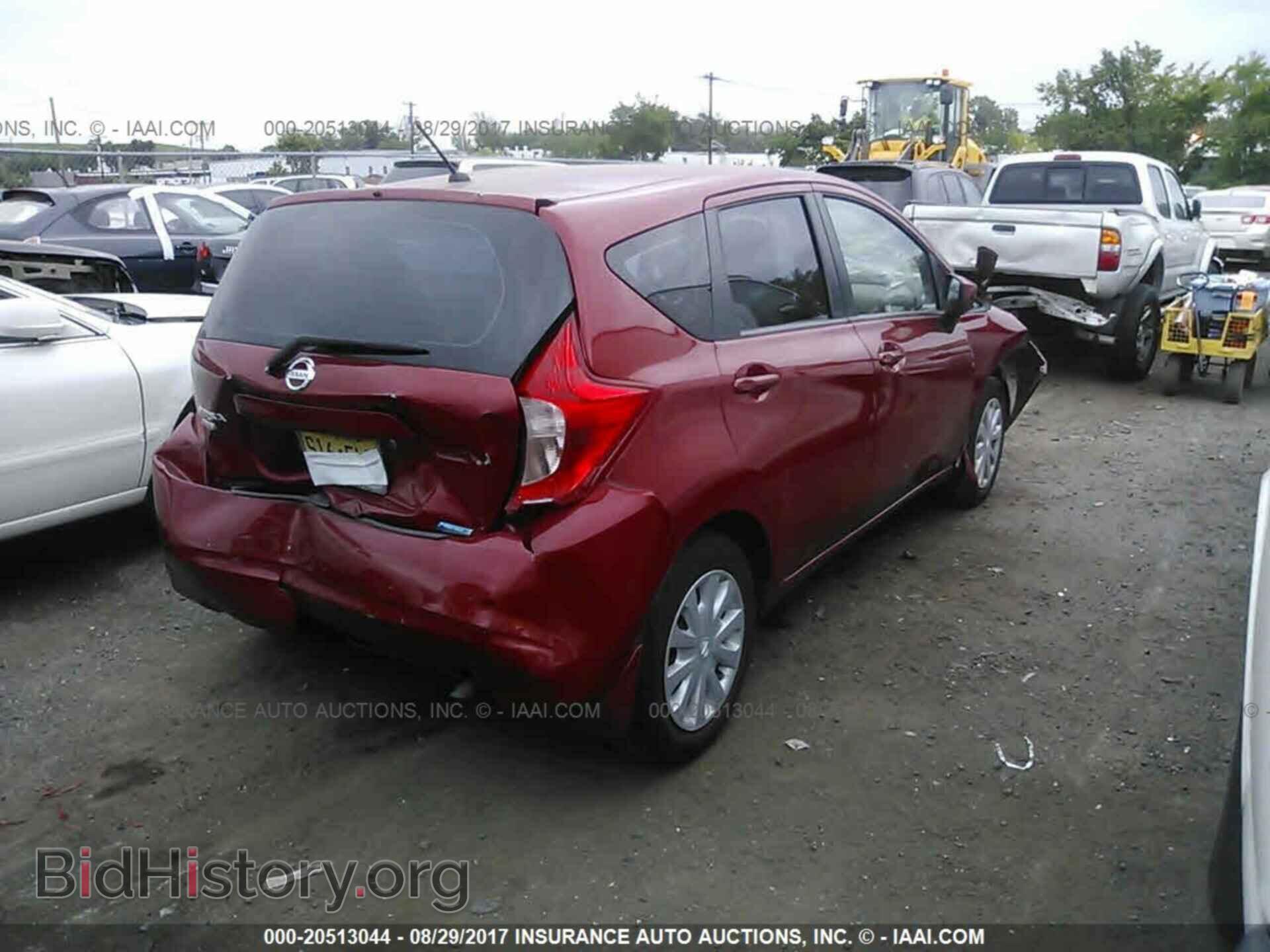 2015 Nissan Versa note - VIN: 3N1CE2CP2FL360811 - Фото 4