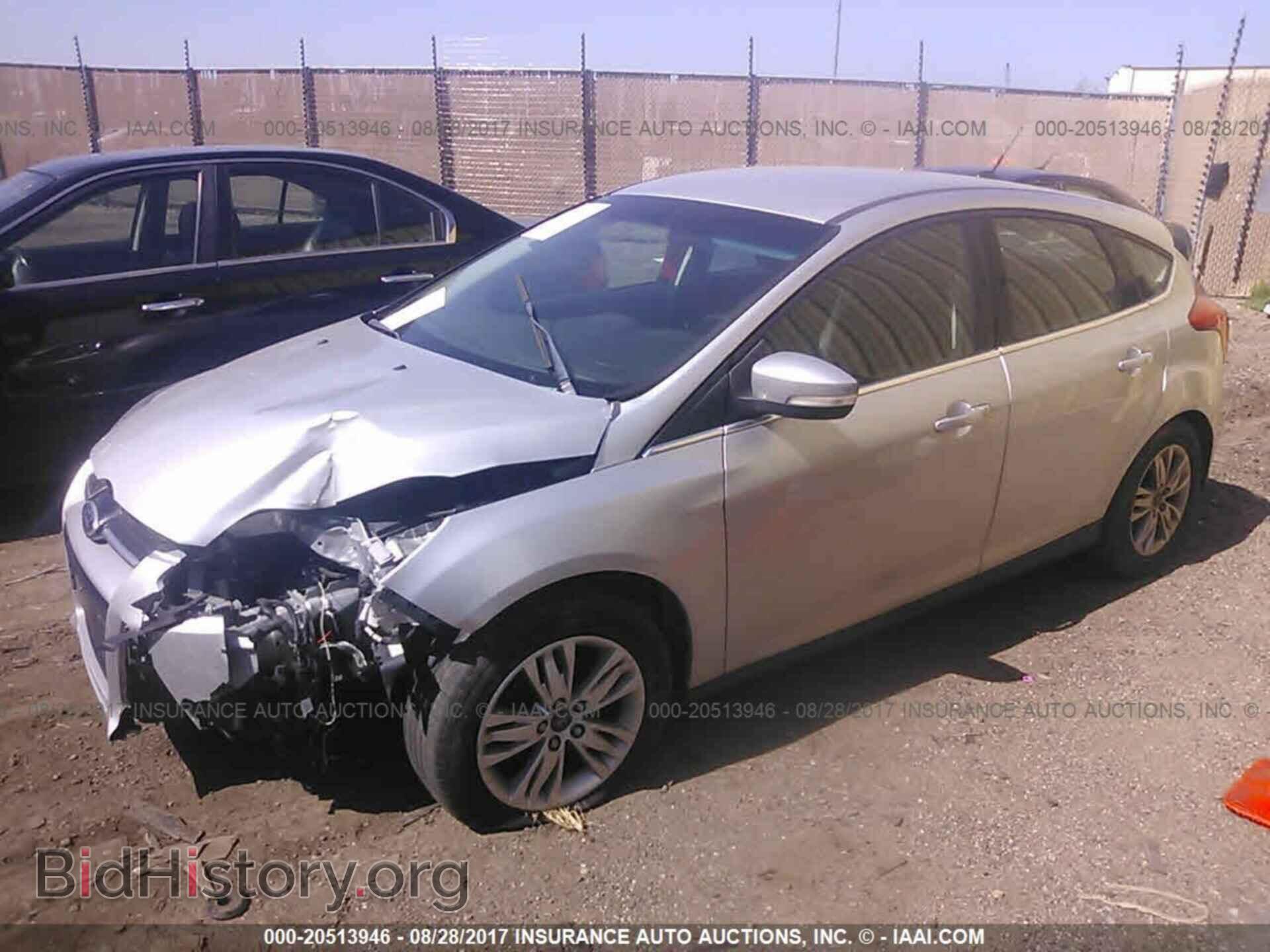 2012 Ford Focus - VIN: 1FAHP3M26CL374178 - Фото 2