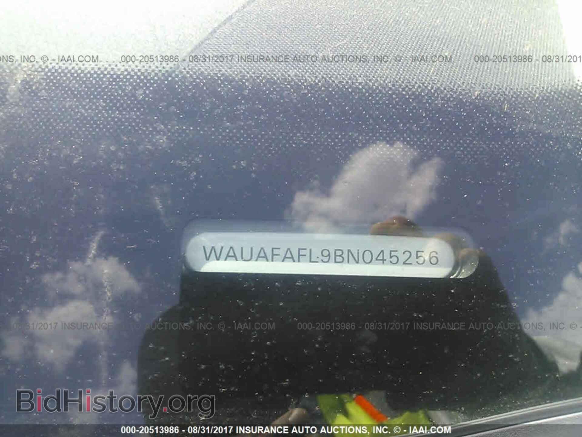 2011 Audi A4 - VIN: WAUAFAFL9BN045256 - Photo 9