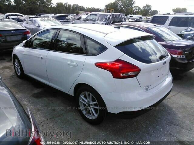 2017 Ford Focus - VIN: 1FADP3K26HL254423 - Фото 3