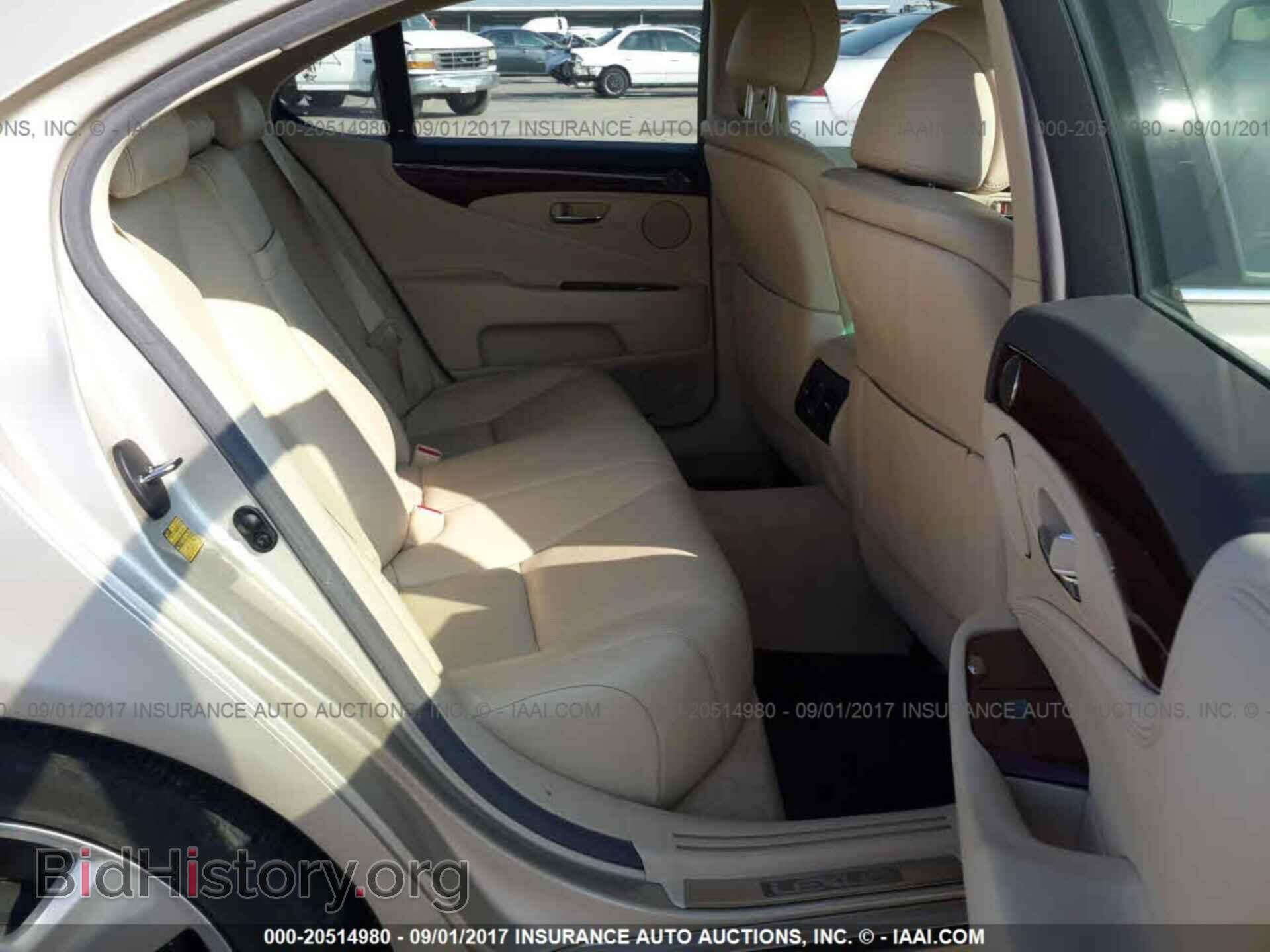 2012 Lexus Ls - VIN: JTHBL5EF9C5113557 - Фото 8