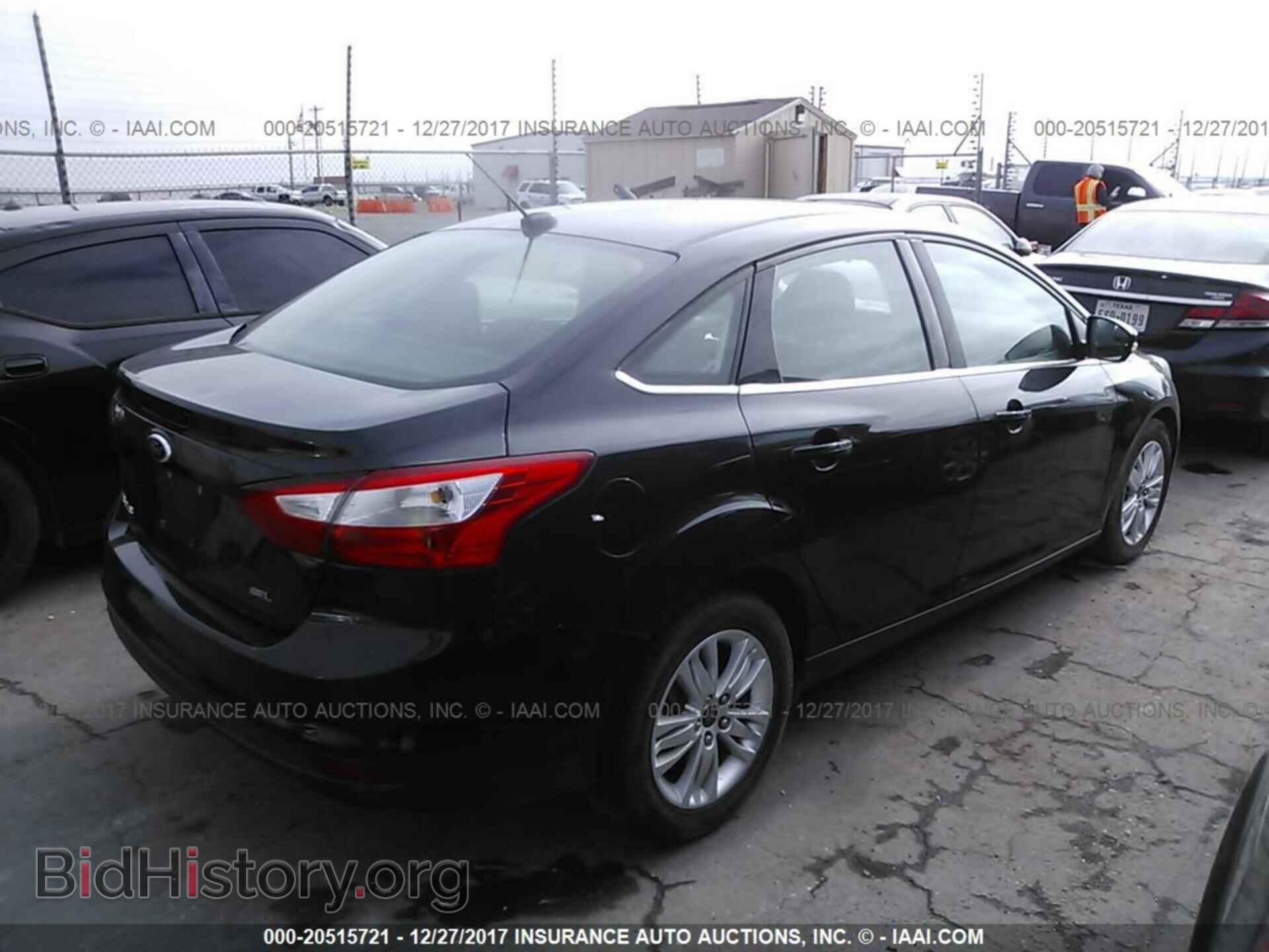 2012 Ford Focus - VIN: 1FAHP3H25CL454047 - Фото 4
