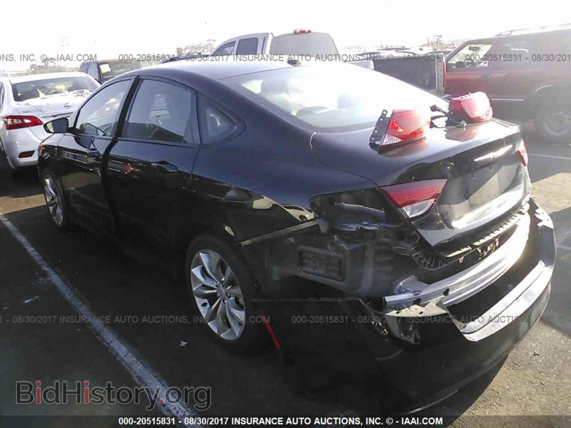 2015 Chrysler 200 - VIN: 1C3CCCBB2FN667012 - Photo 3