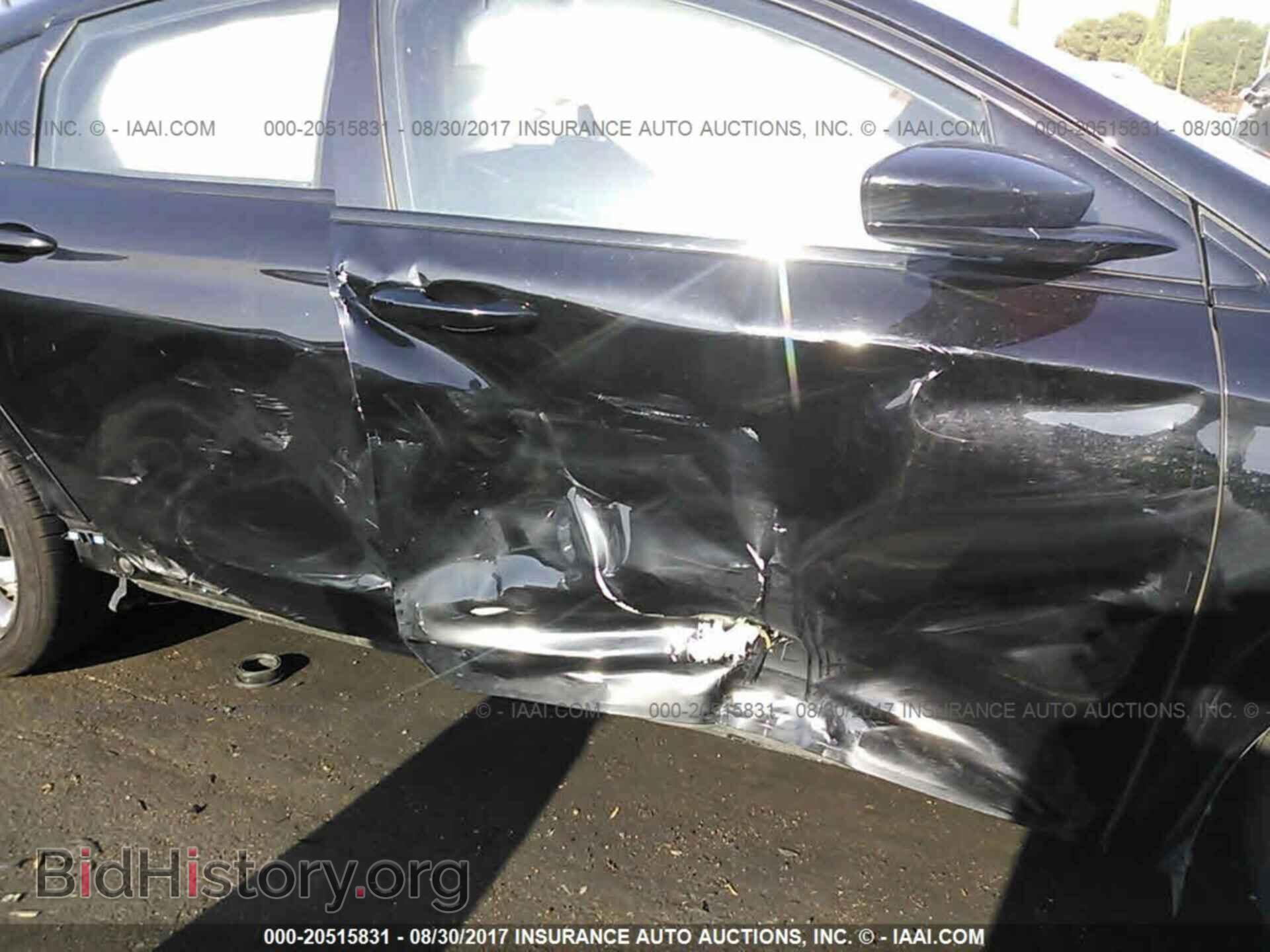 2015 Chrysler 200 - VIN: 1C3CCCBB2FN667012 - Photo 6