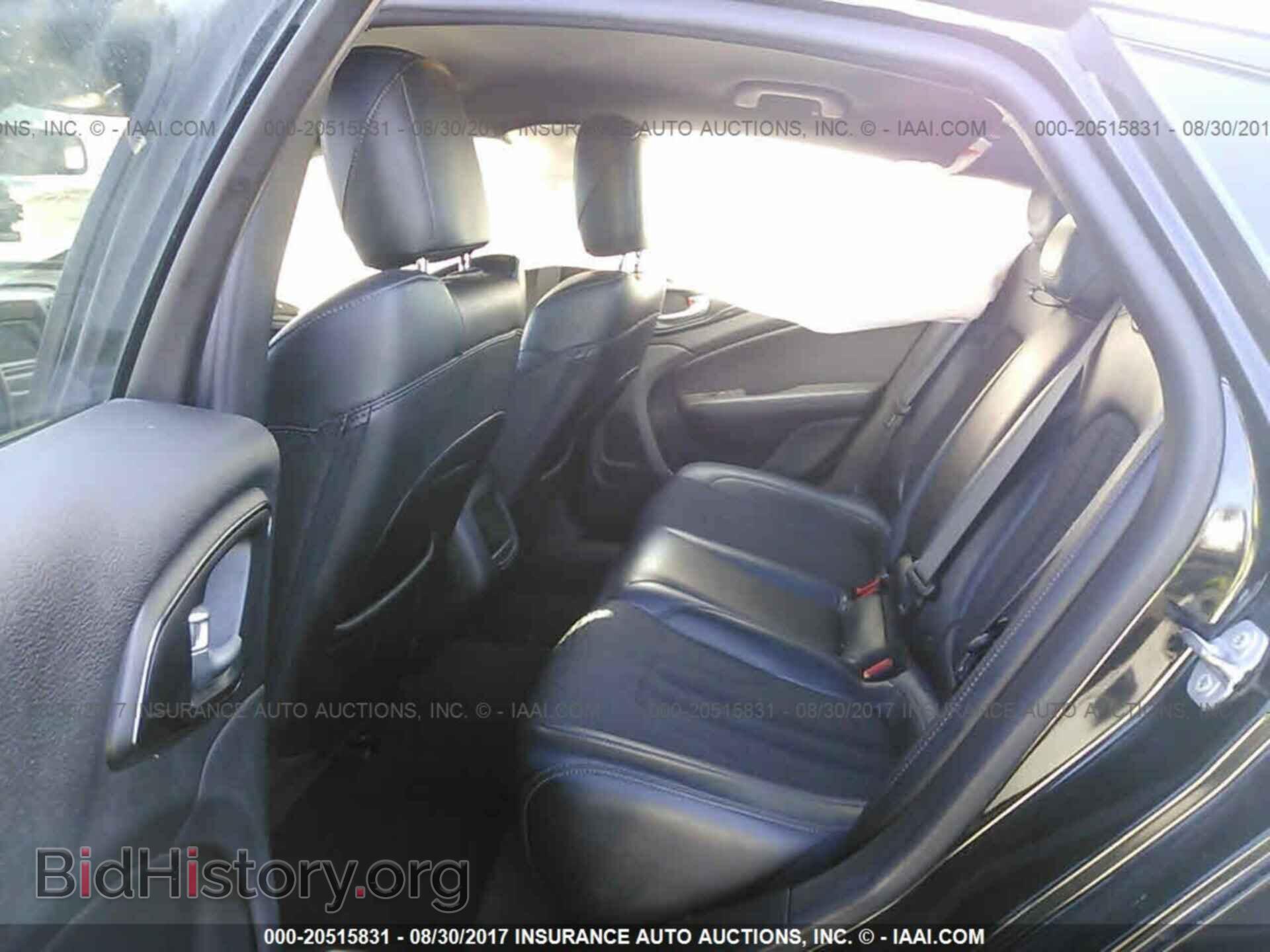 2015 Chrysler 200 - VIN: 1C3CCCBB2FN667012 - Photo 8