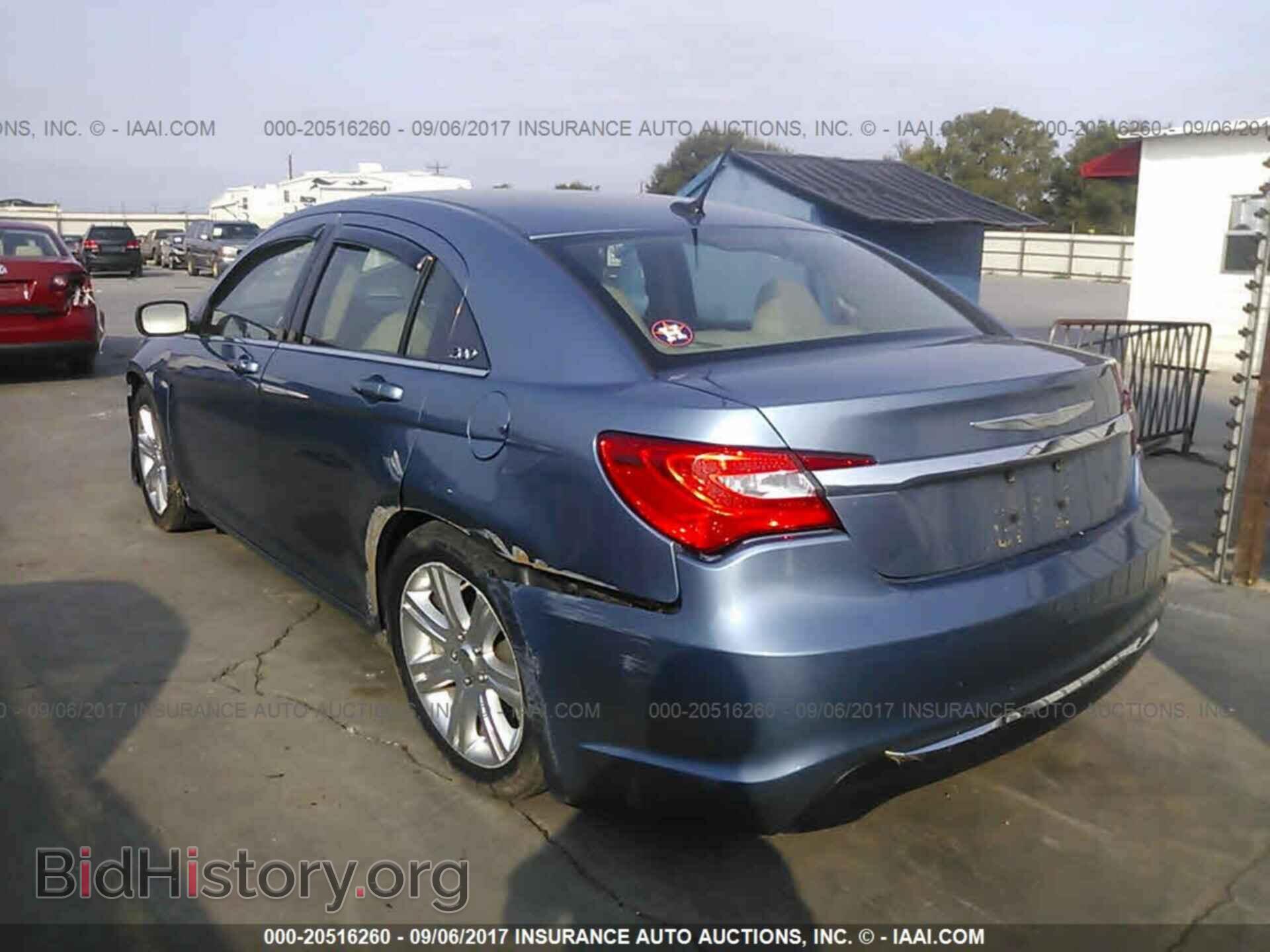 2011 Chrysler 200 - VIN: 1C3BC1FB0BN593027 - Фото 3