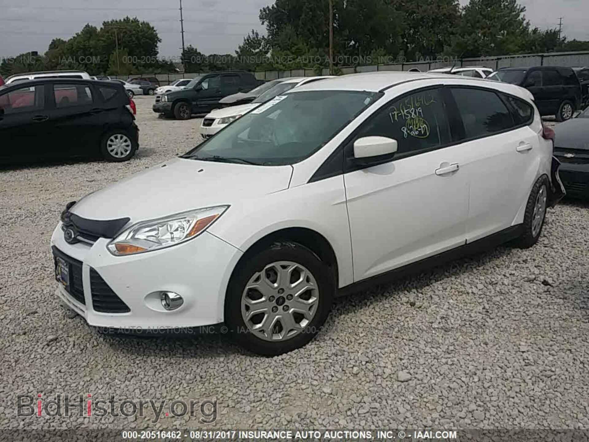 2012 Ford Focus - VIN: 1FAHP3K21CL302968 - Photo 2