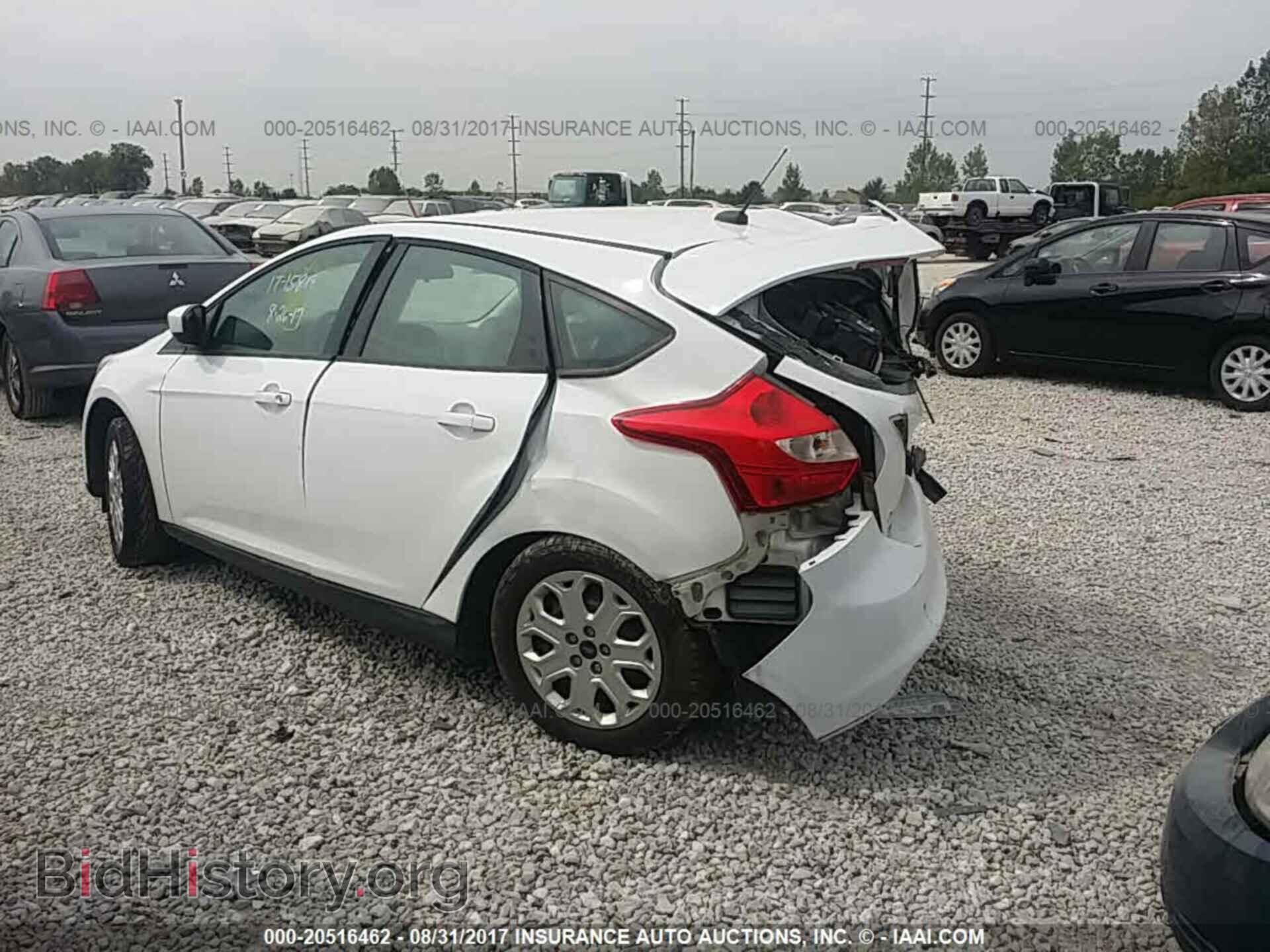 2012 Ford Focus - VIN: 1FAHP3K21CL302968 - Photo 3