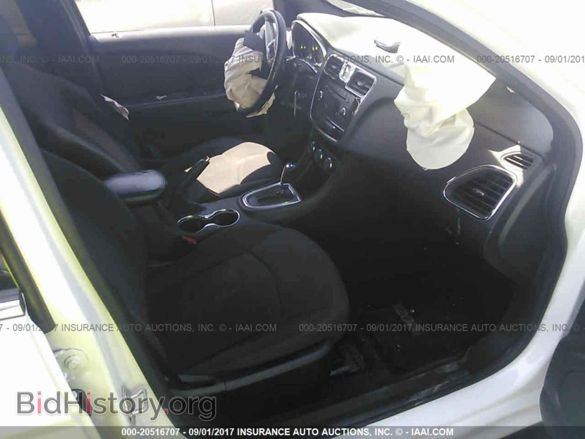 2013 Chrysler 200 - VIN: 1C3CCBBBXDN696281 - Фото 5