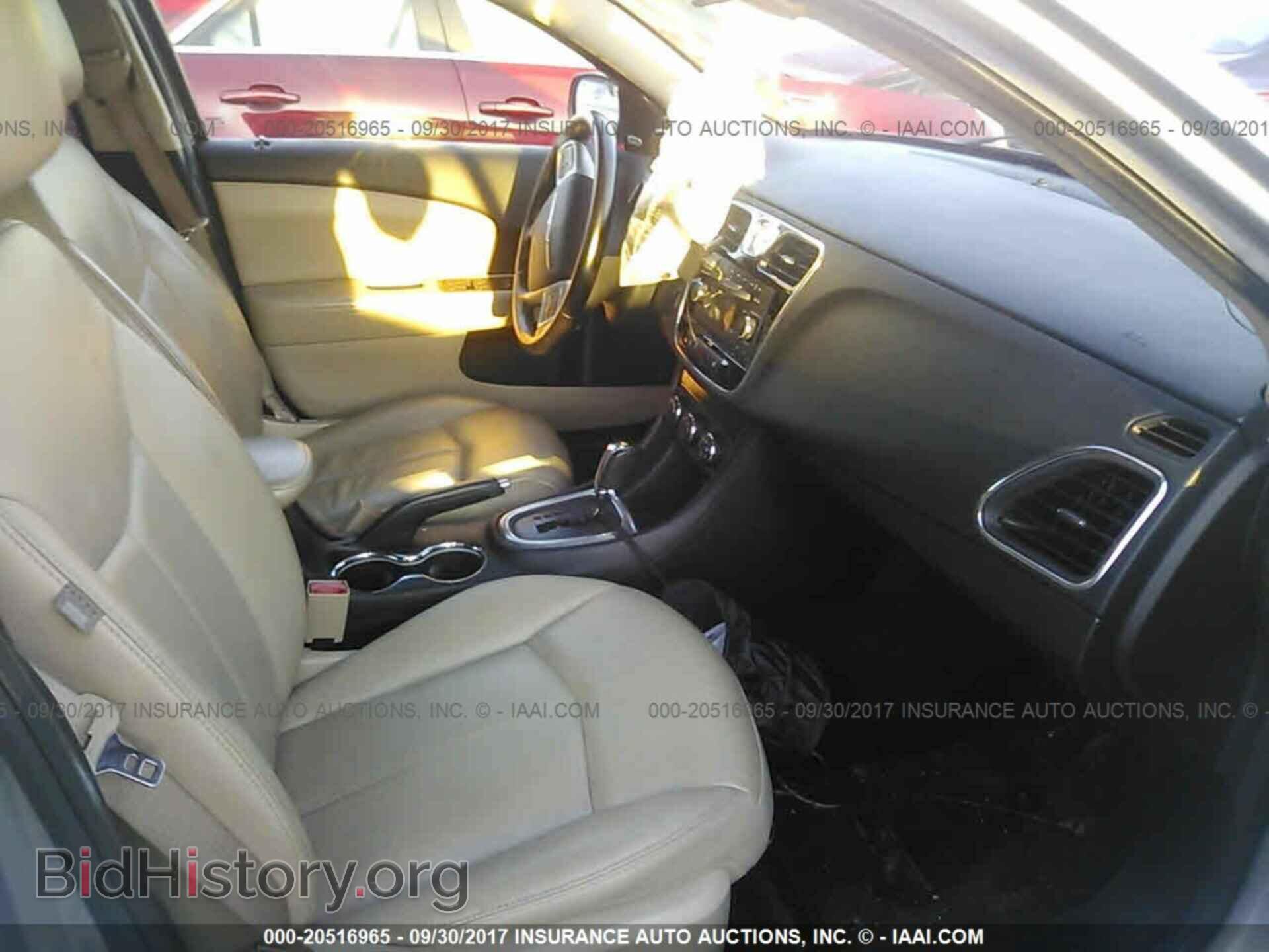 2013 Chrysler 200 - VIN: 1C3CCBCG3DN607886 - Photo 5